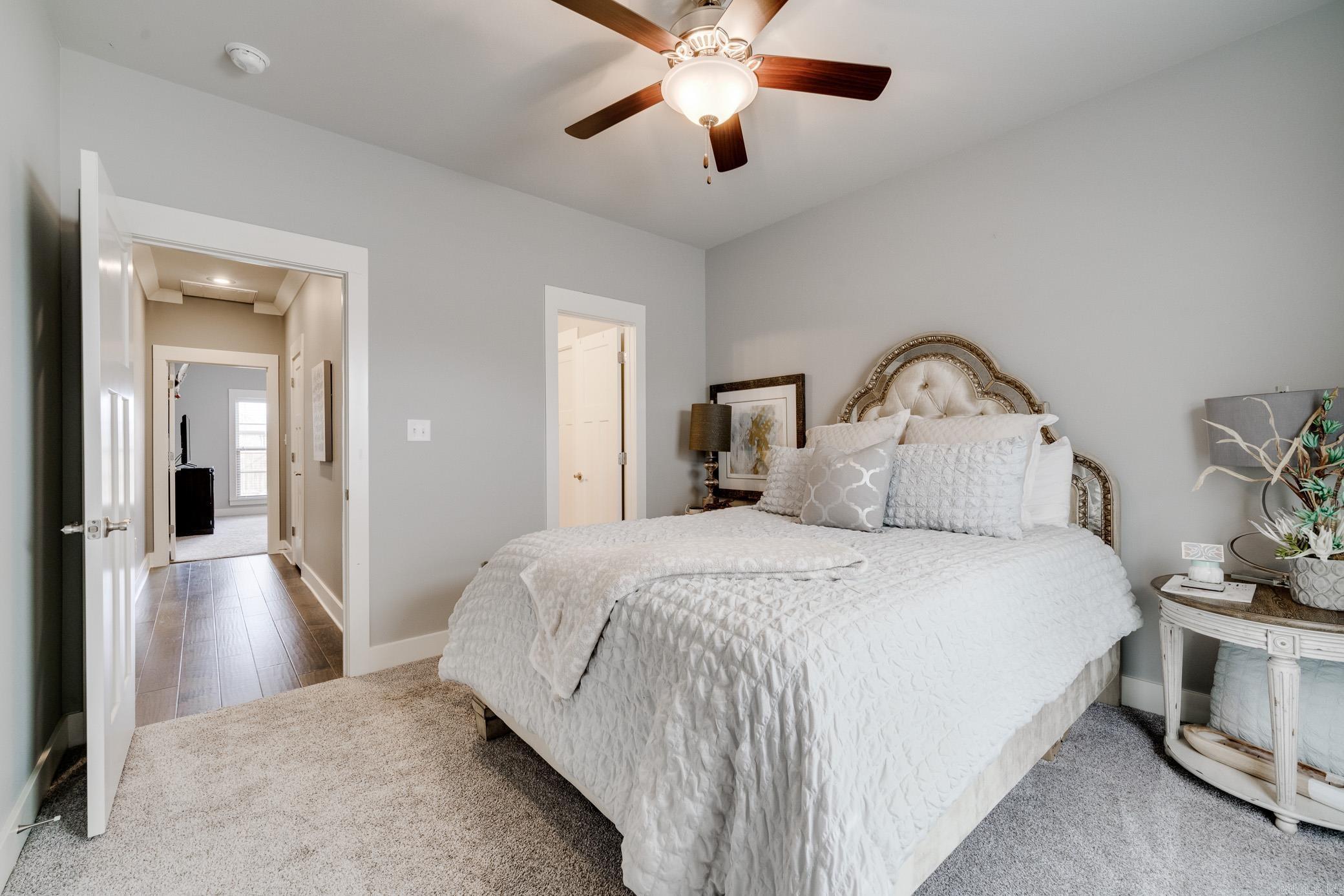 Salem Woods - Residential