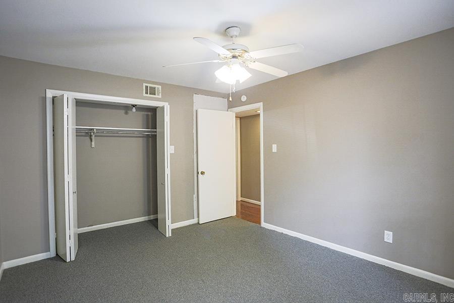 FOREST HILL COND - Residential