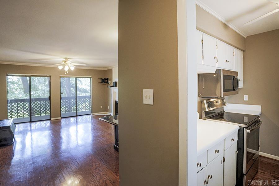 FOREST HILL COND - Residential