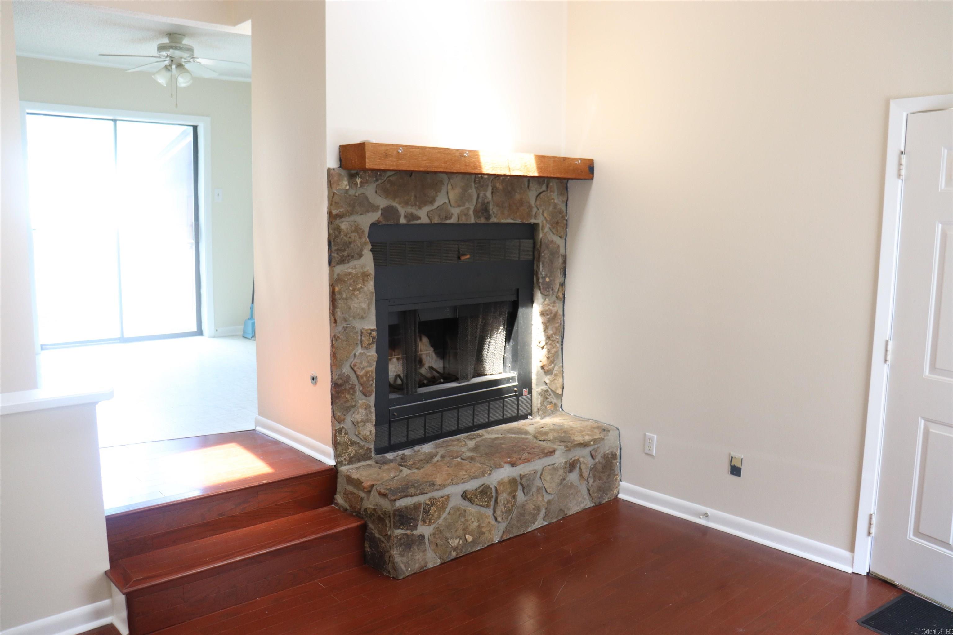 GIBRALTER HGTS - Residential