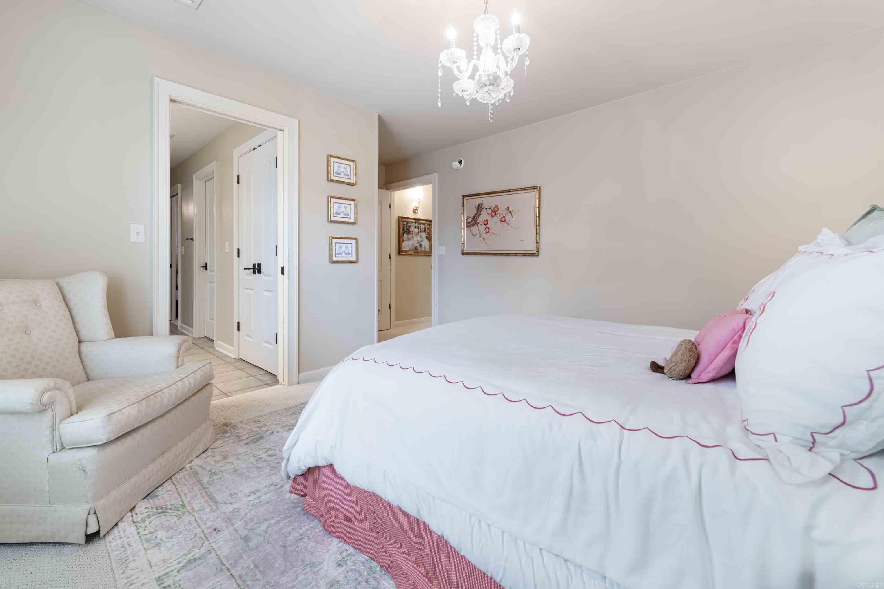 OVERBROOK - Residential