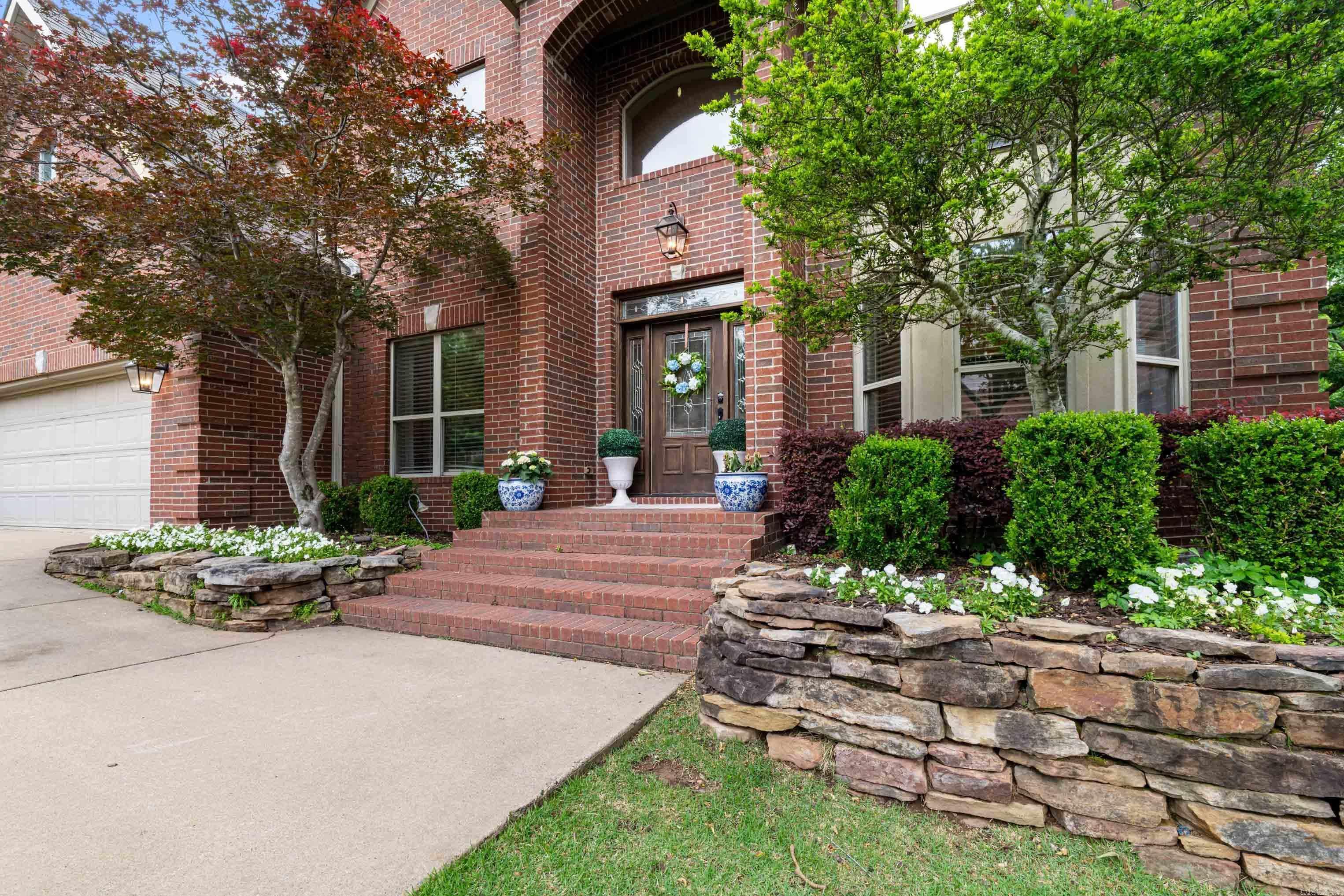 OVERBROOK - Residential