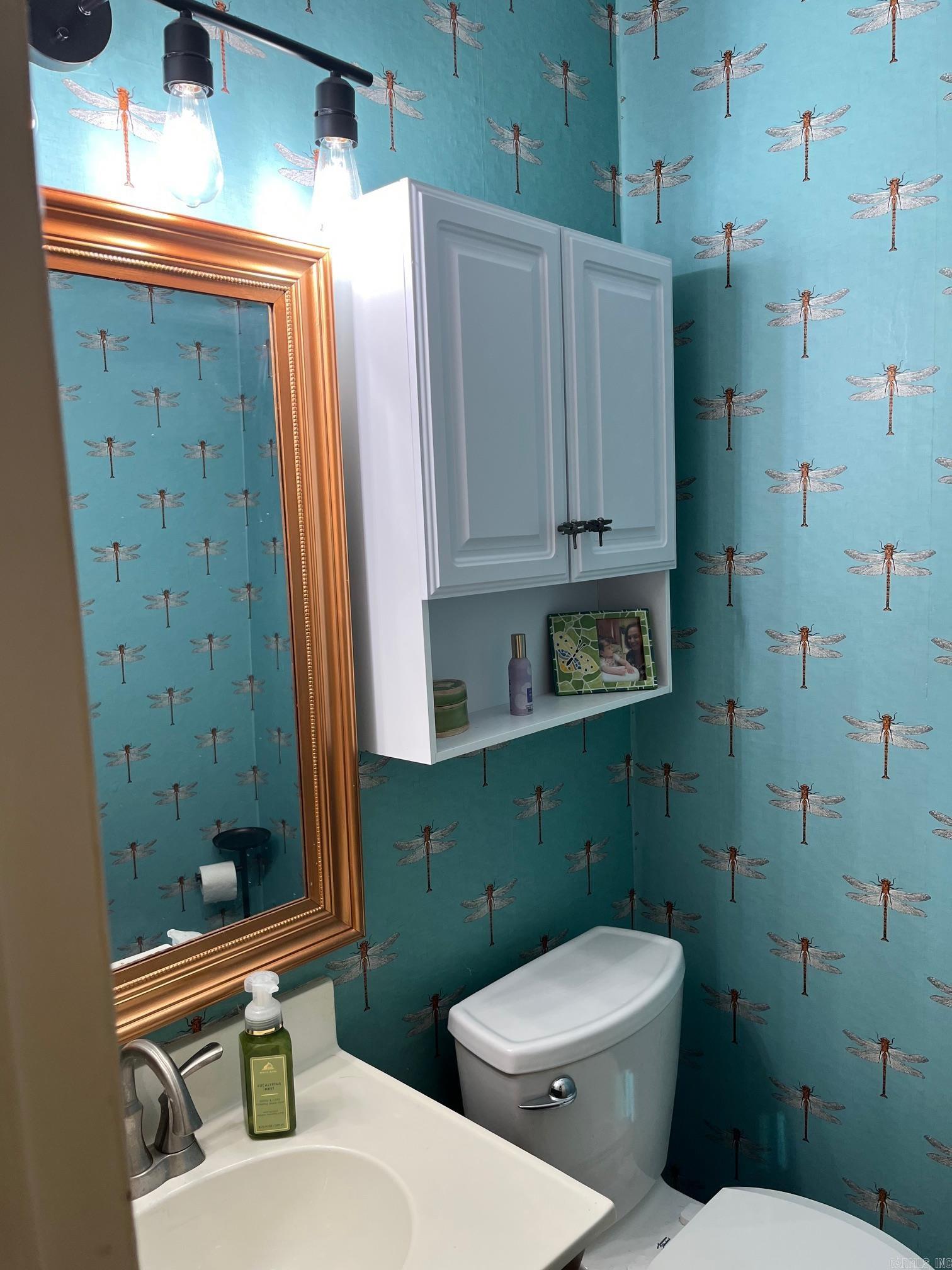 LAKEWOOD HILLS CONDO - Residential