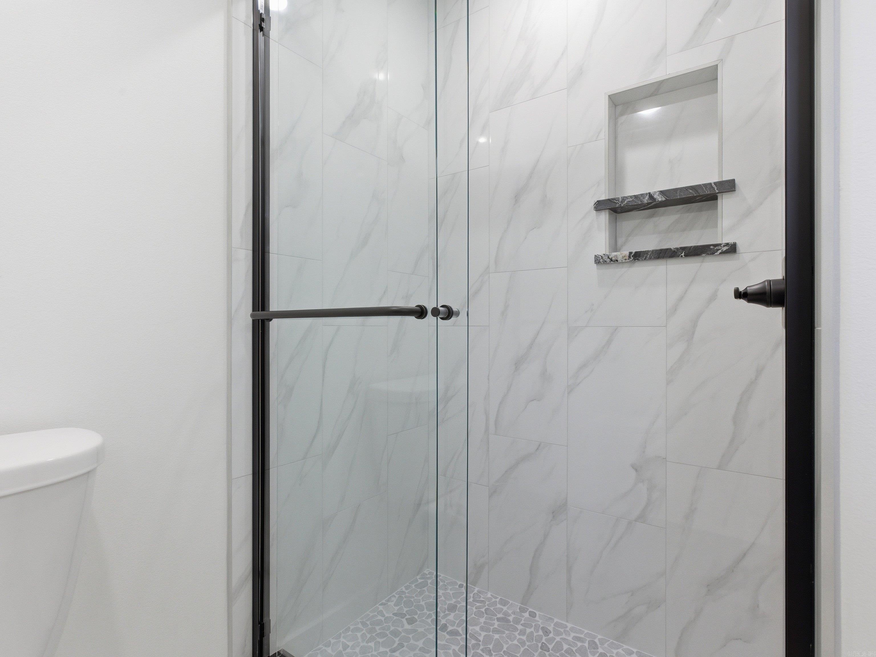 AVILLA MANOR - Residential