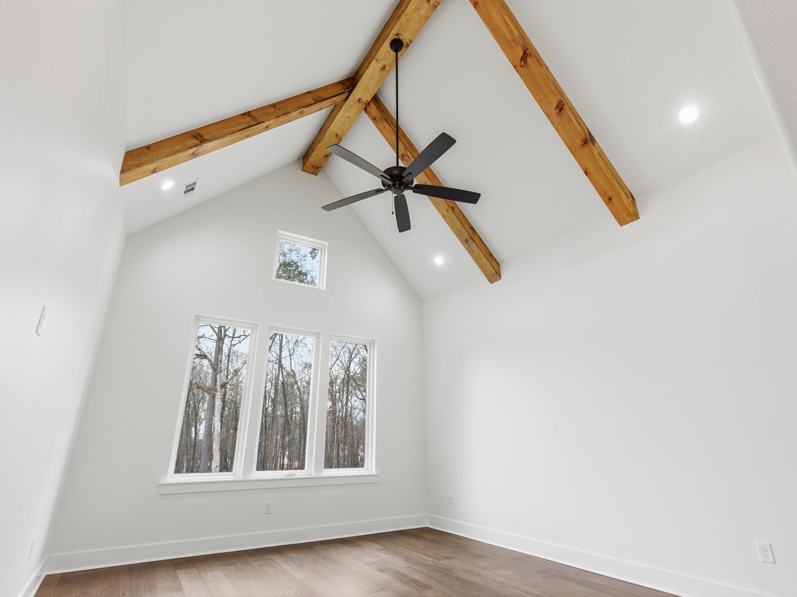 AVILLA MANOR - Residential