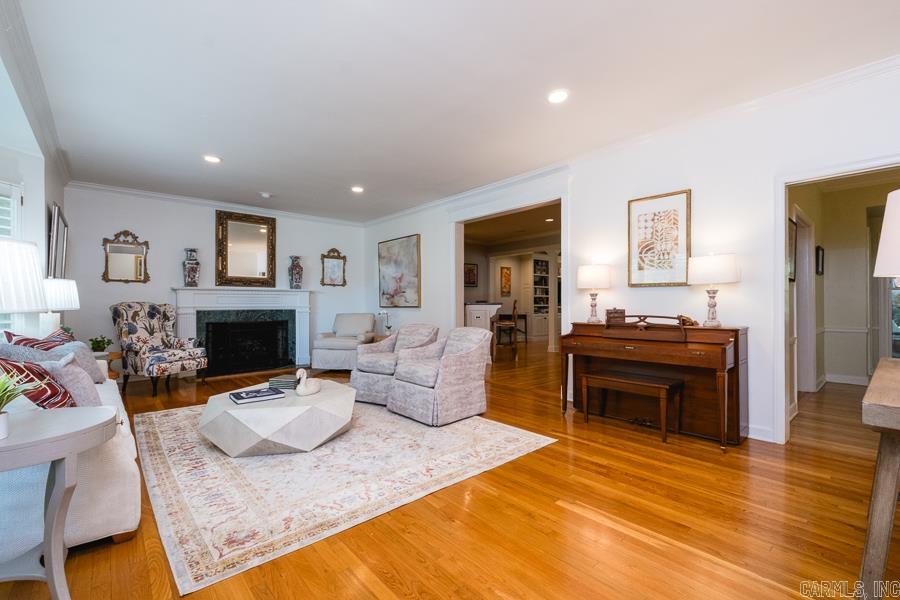 GRANDVIEW - Residential