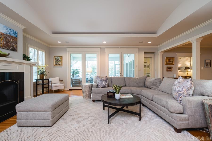 GRANDVIEW - Residential