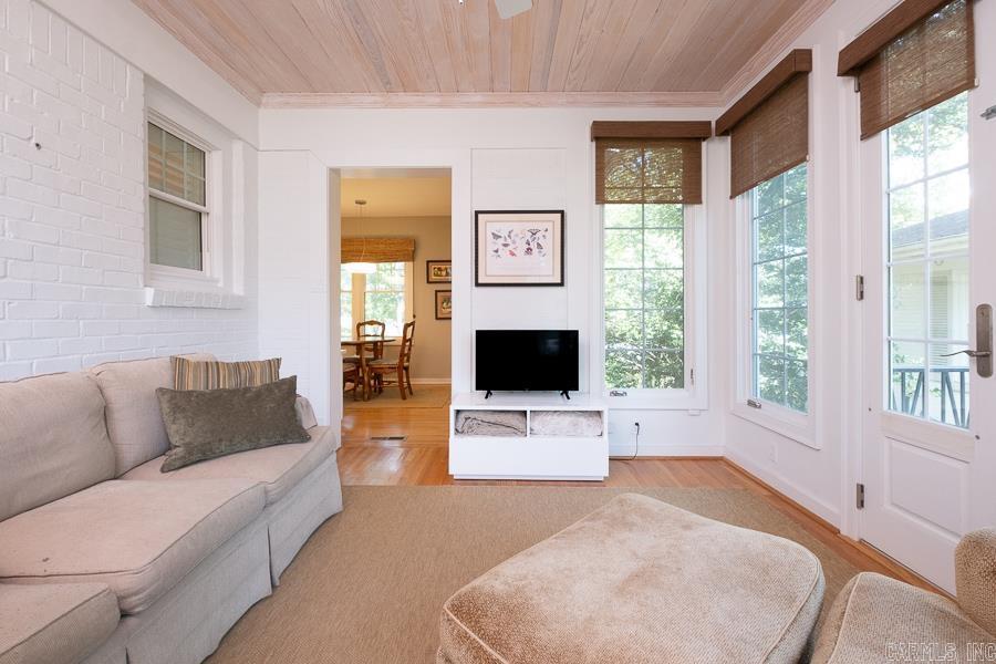 GRANDVIEW - Residential