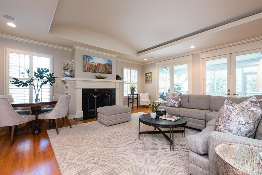 GRANDVIEW - Residential