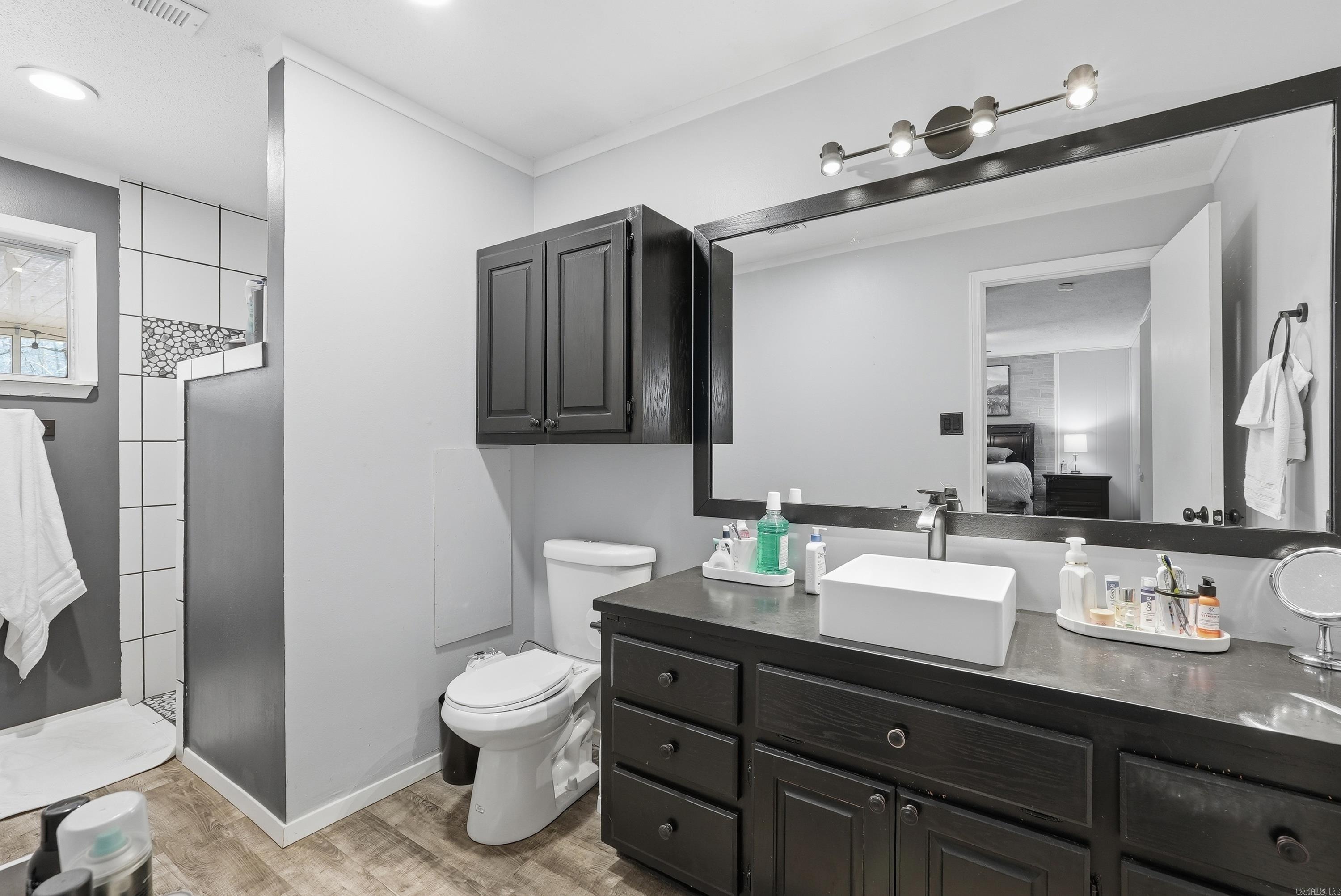 Lake View - Residential