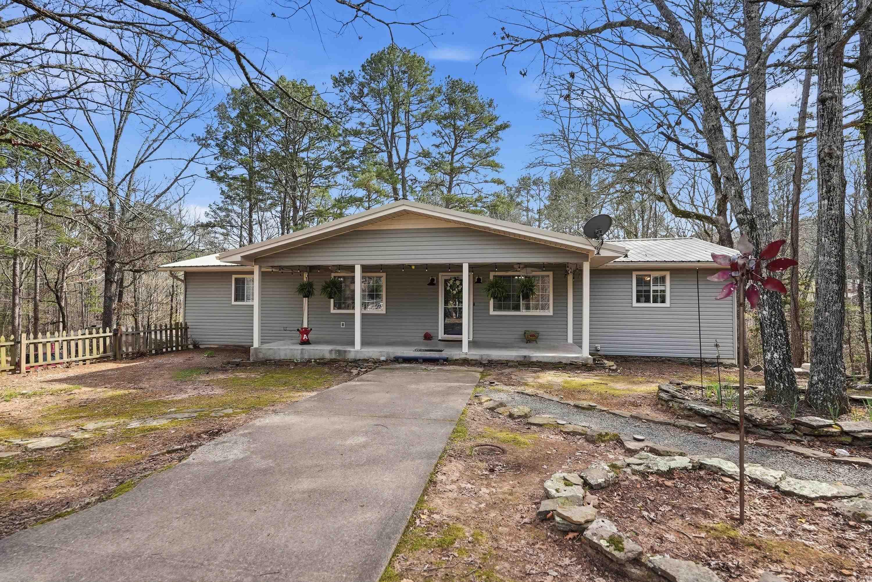 Lake View - Residential