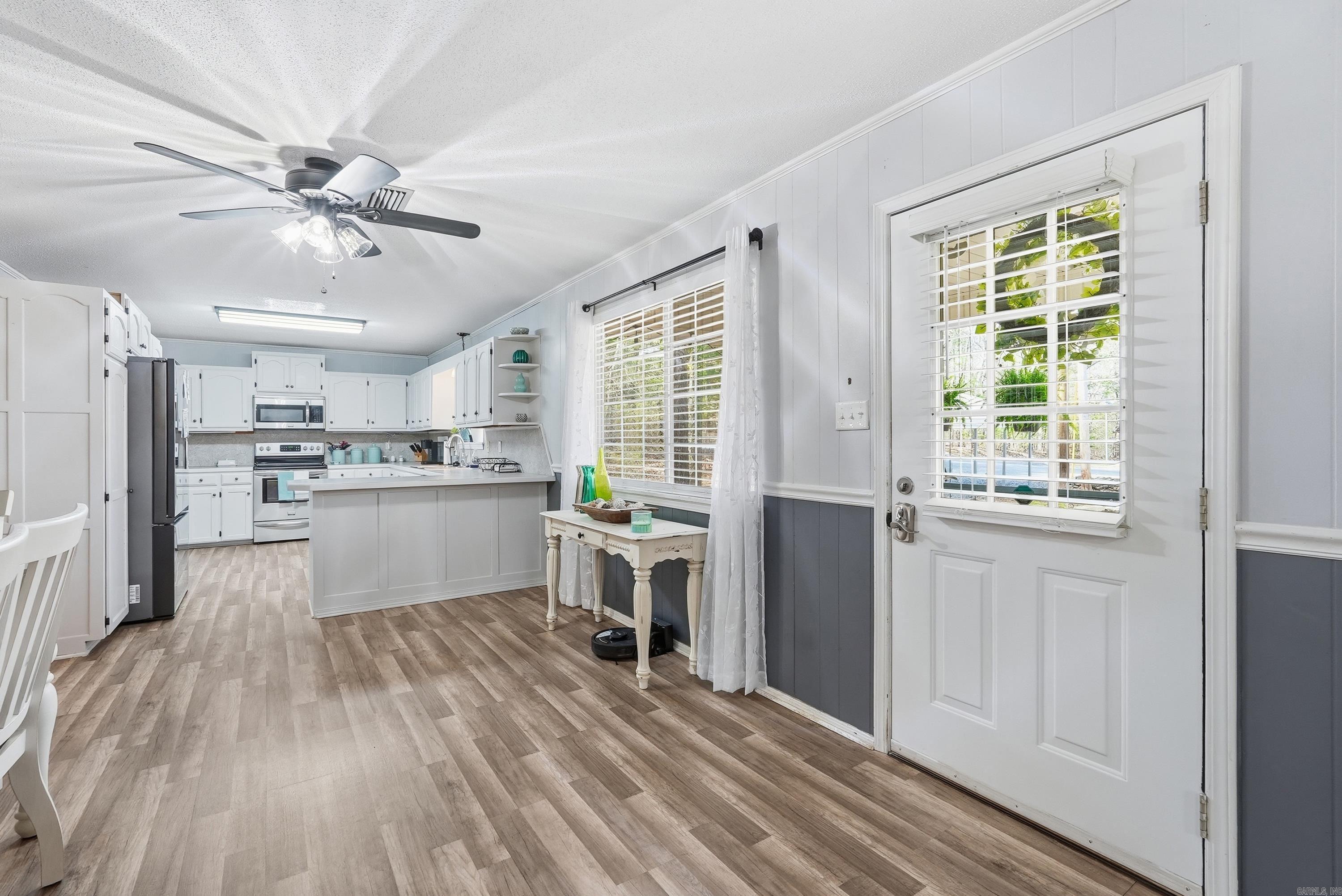 Lake View - Residential