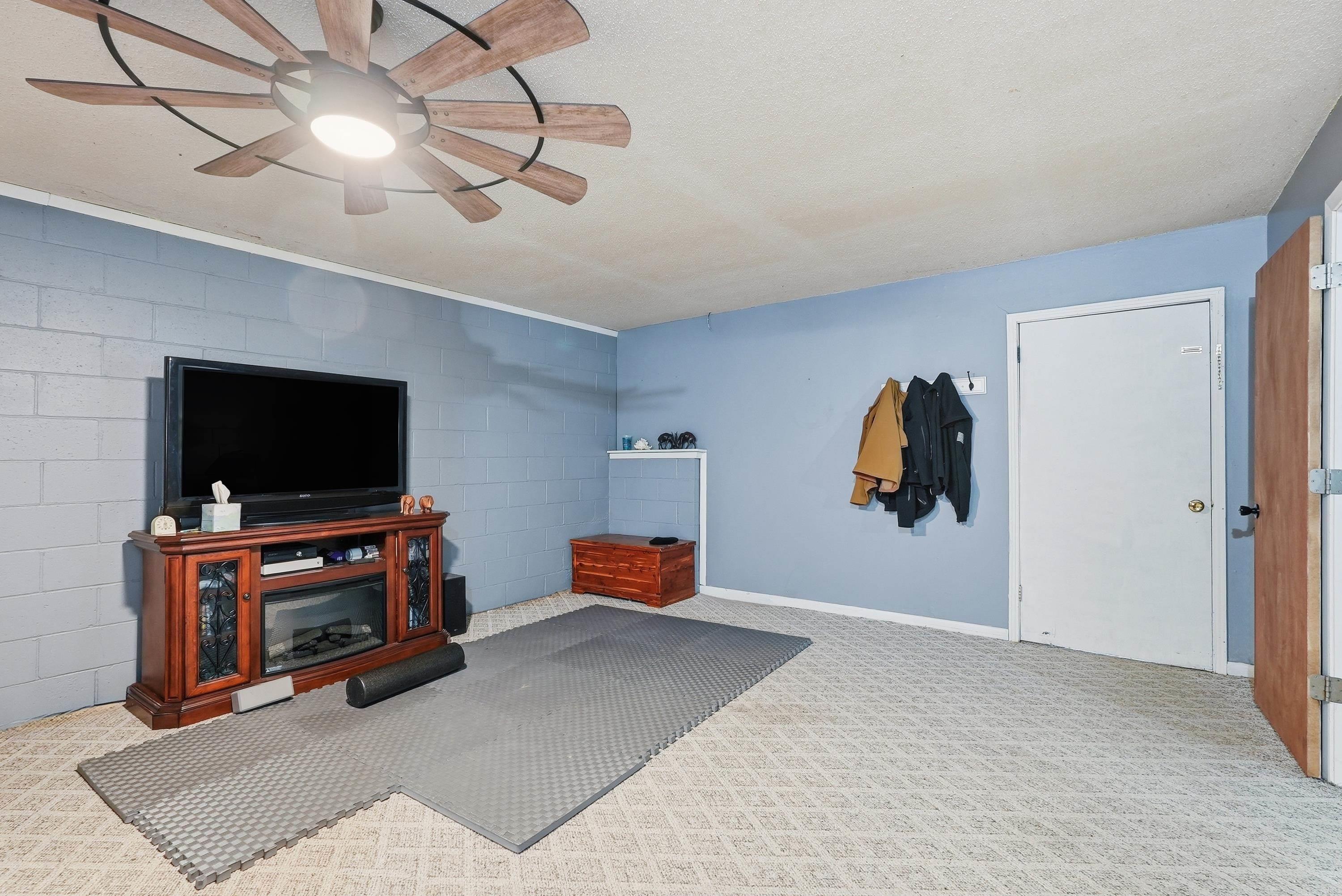 Lake View - Residential