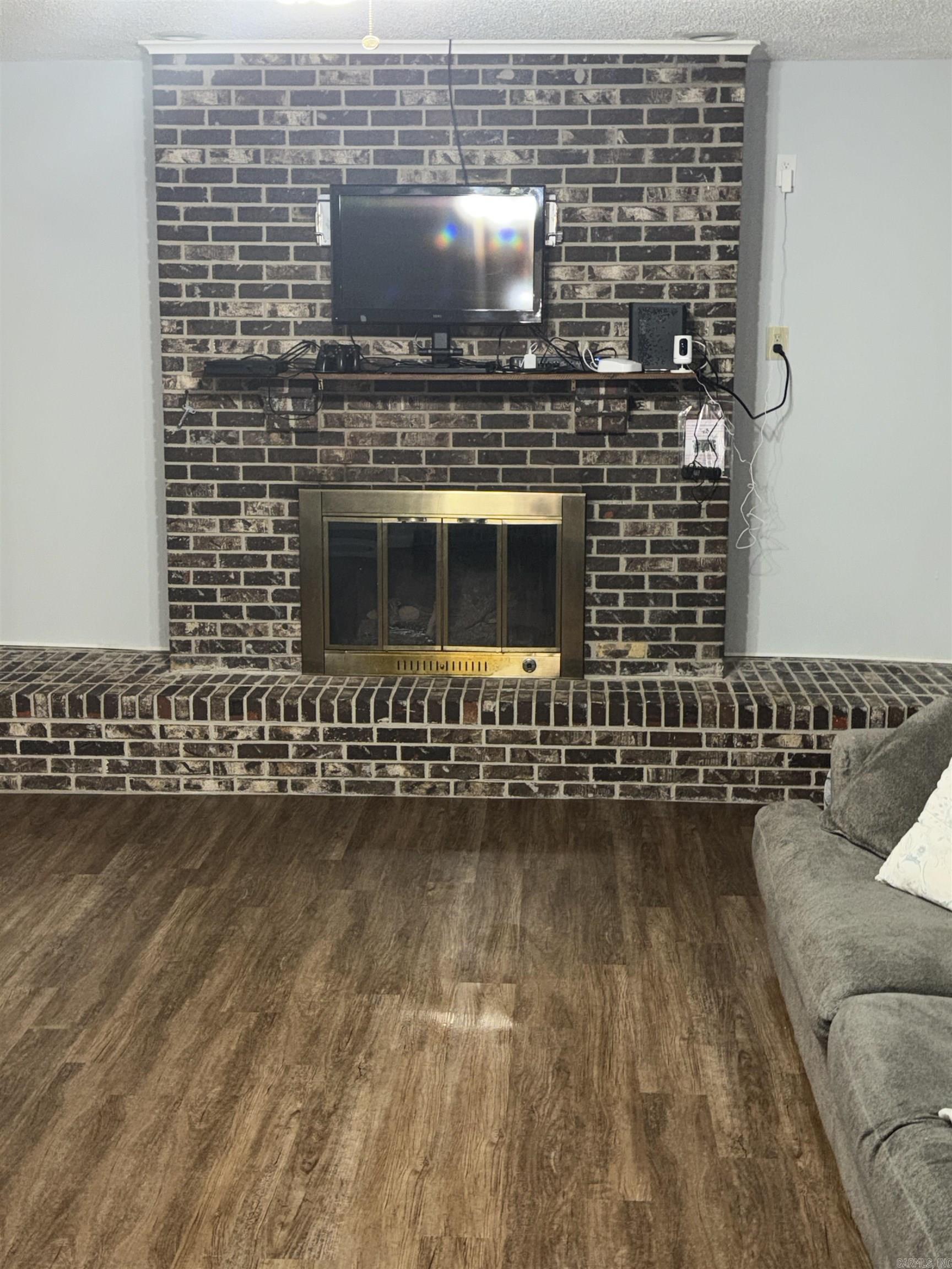 ALLENS HIGHWAY GARDENS - Residential