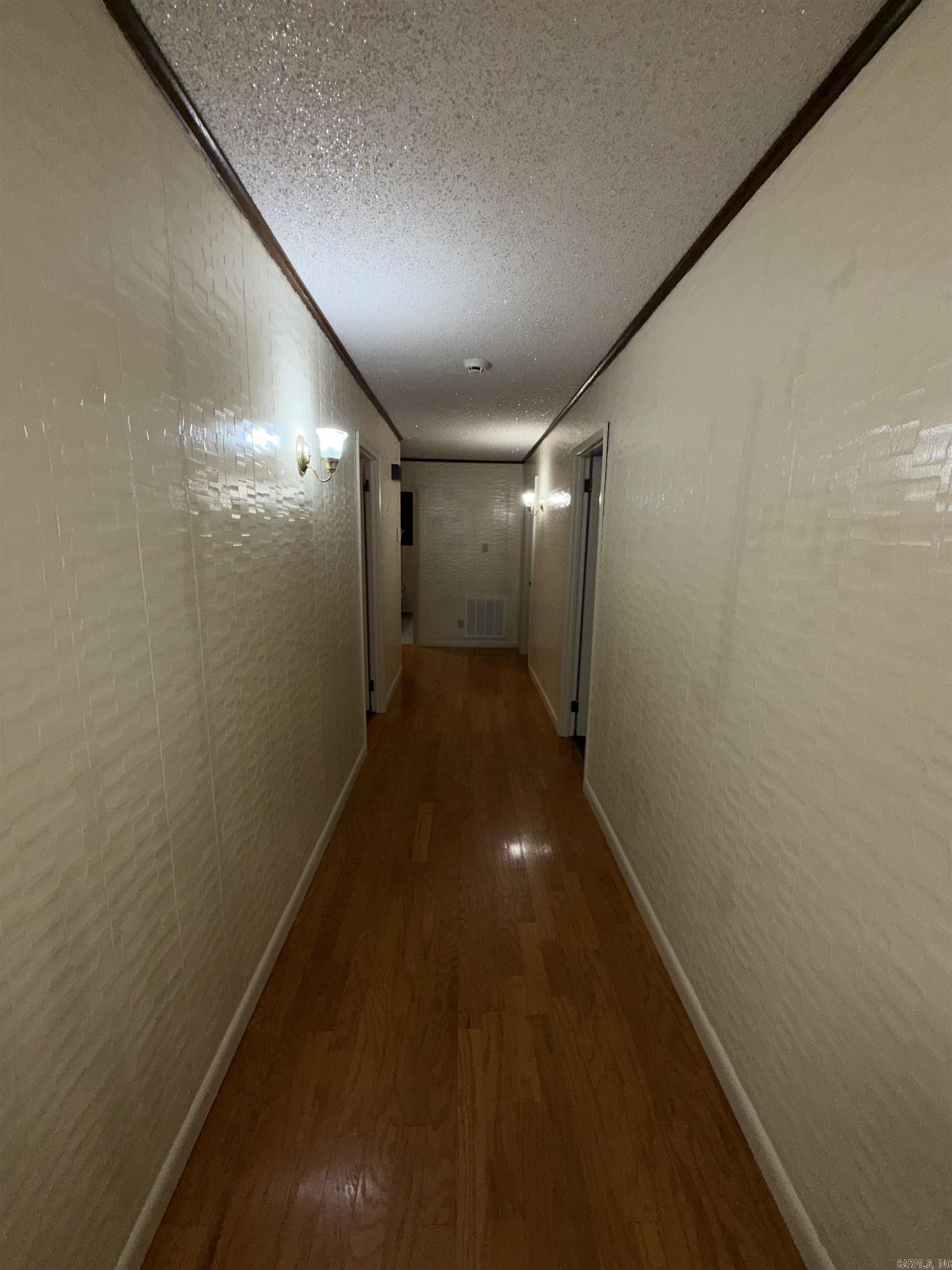 ALLENS HIGHWAY GARDENS - Residential