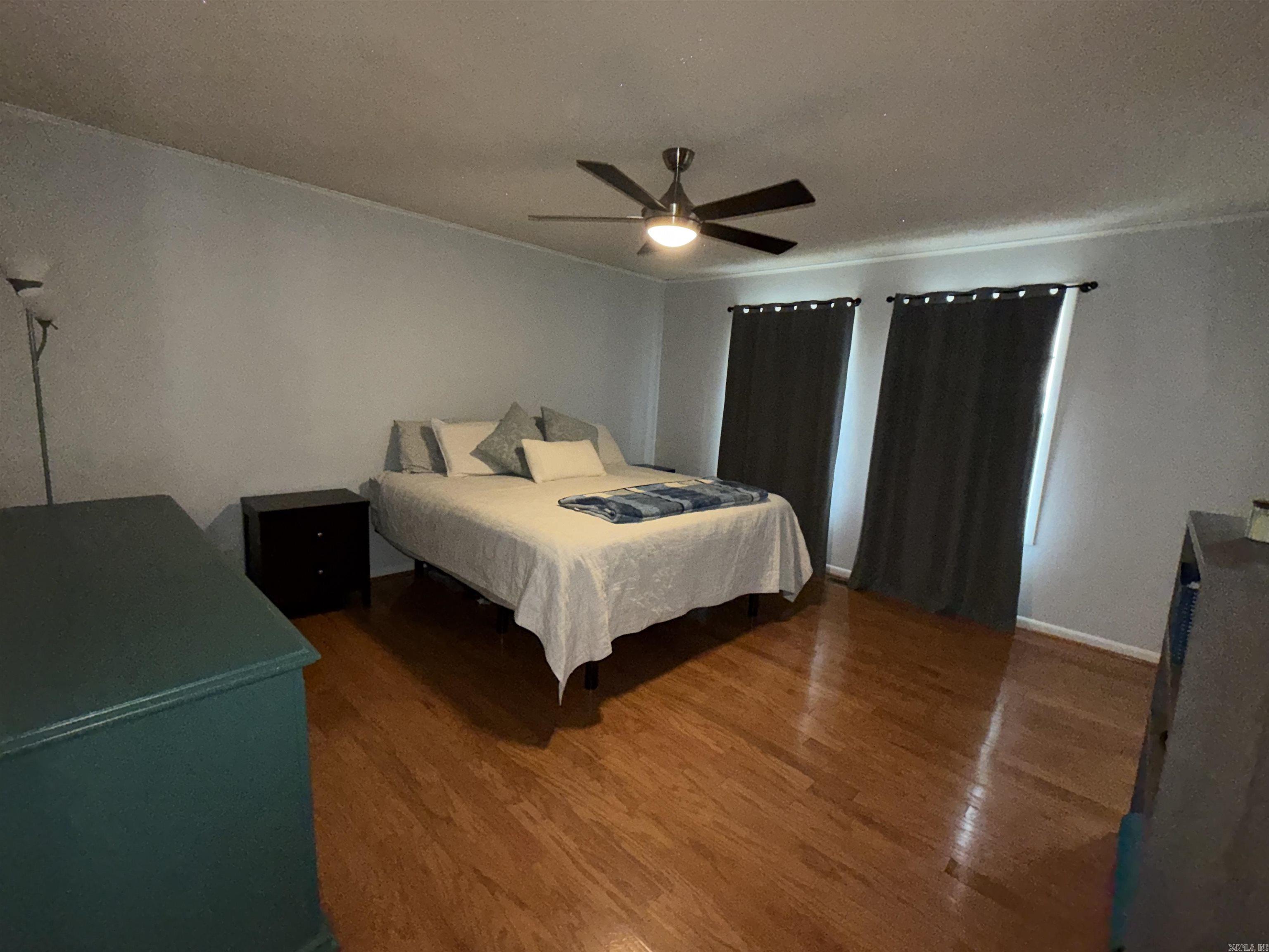 ALLENS HIGHWAY GARDENS - Residential