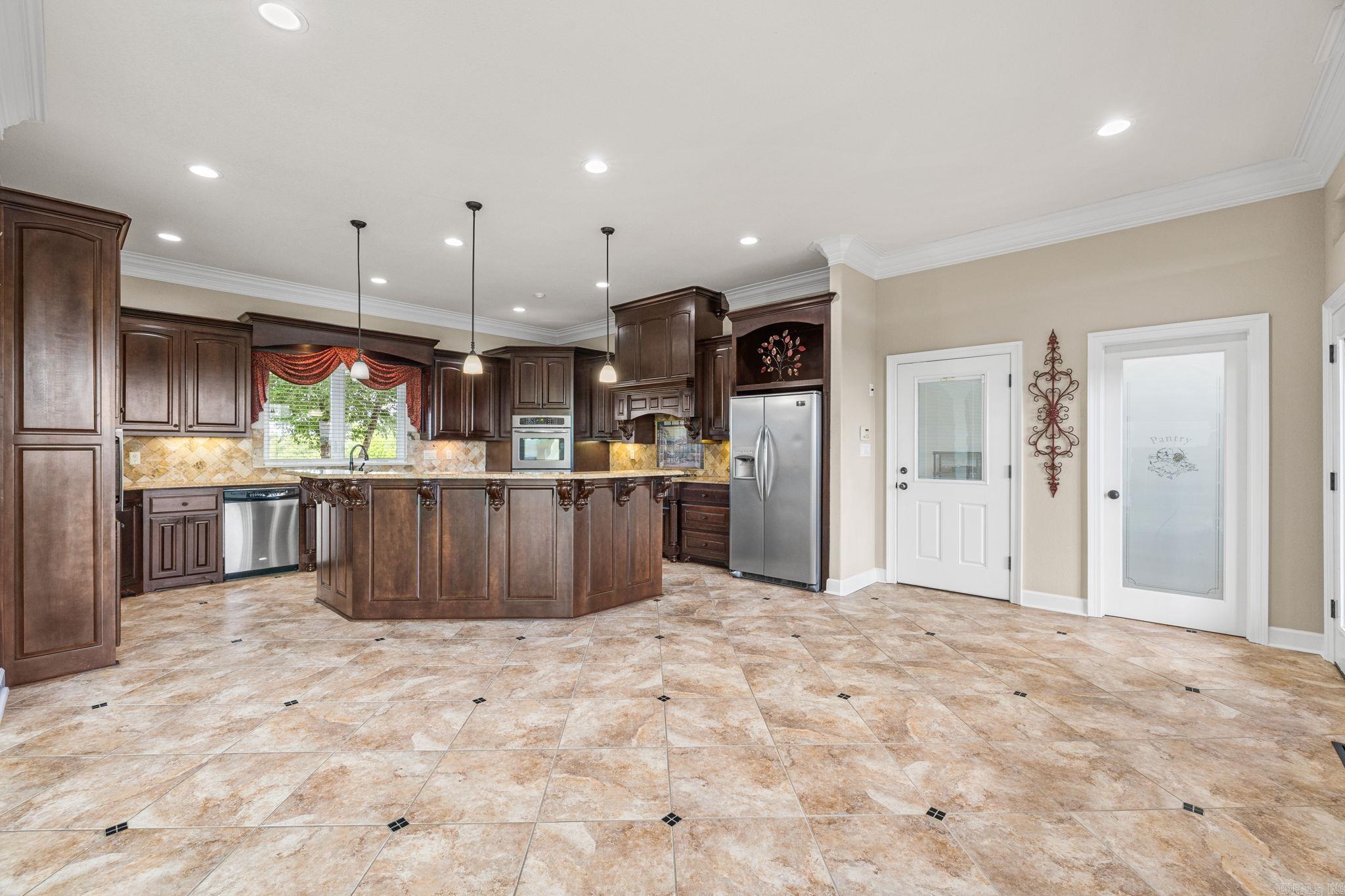 THE RIVER PLANTATION PH III - Residential