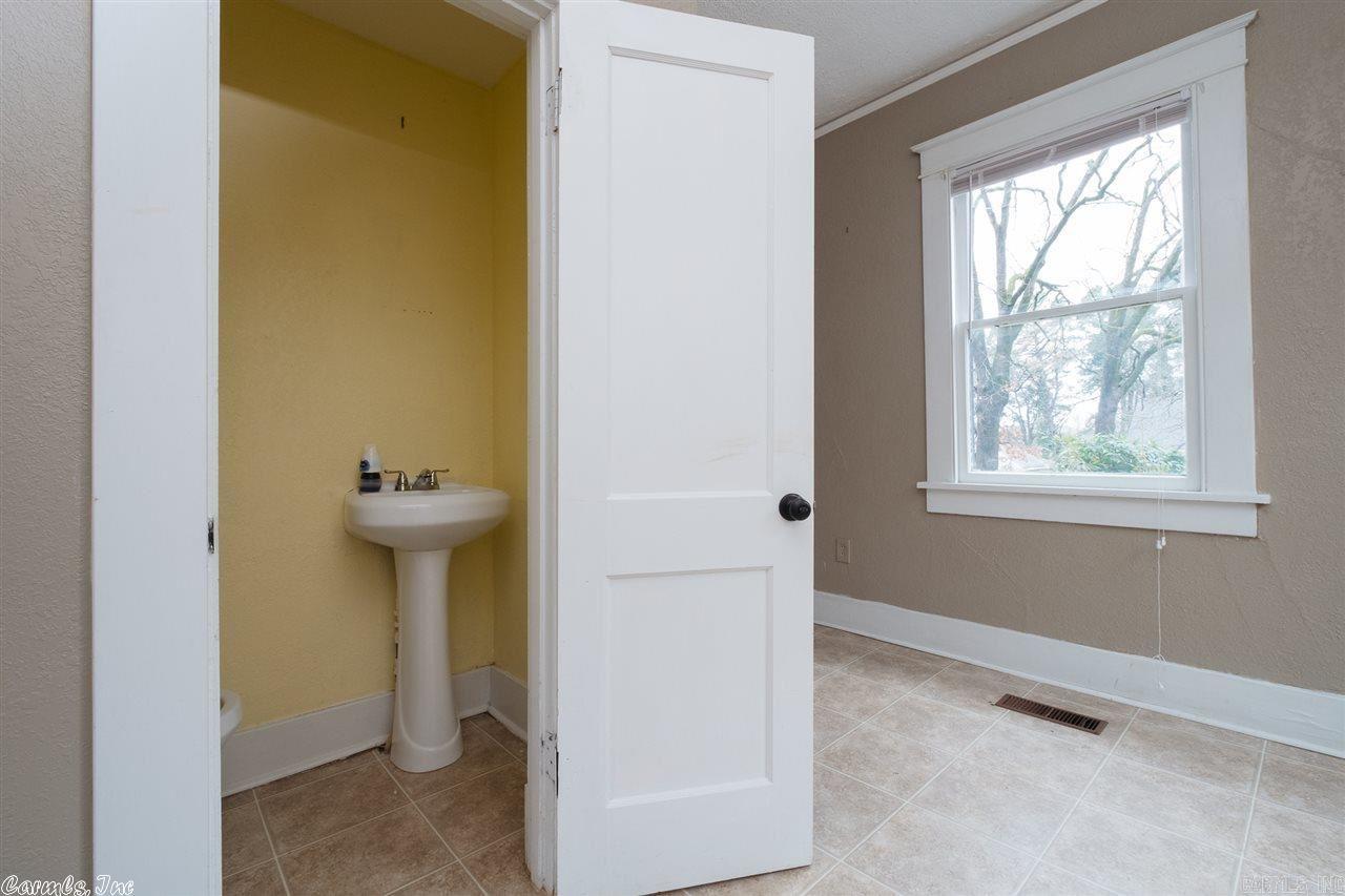 Youngs Park - Residential Lease