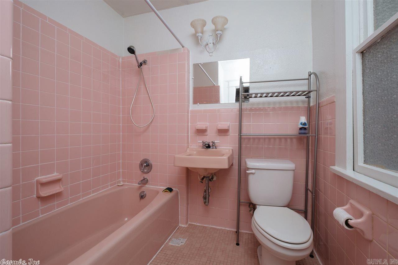 Youngs Park - Residential Lease