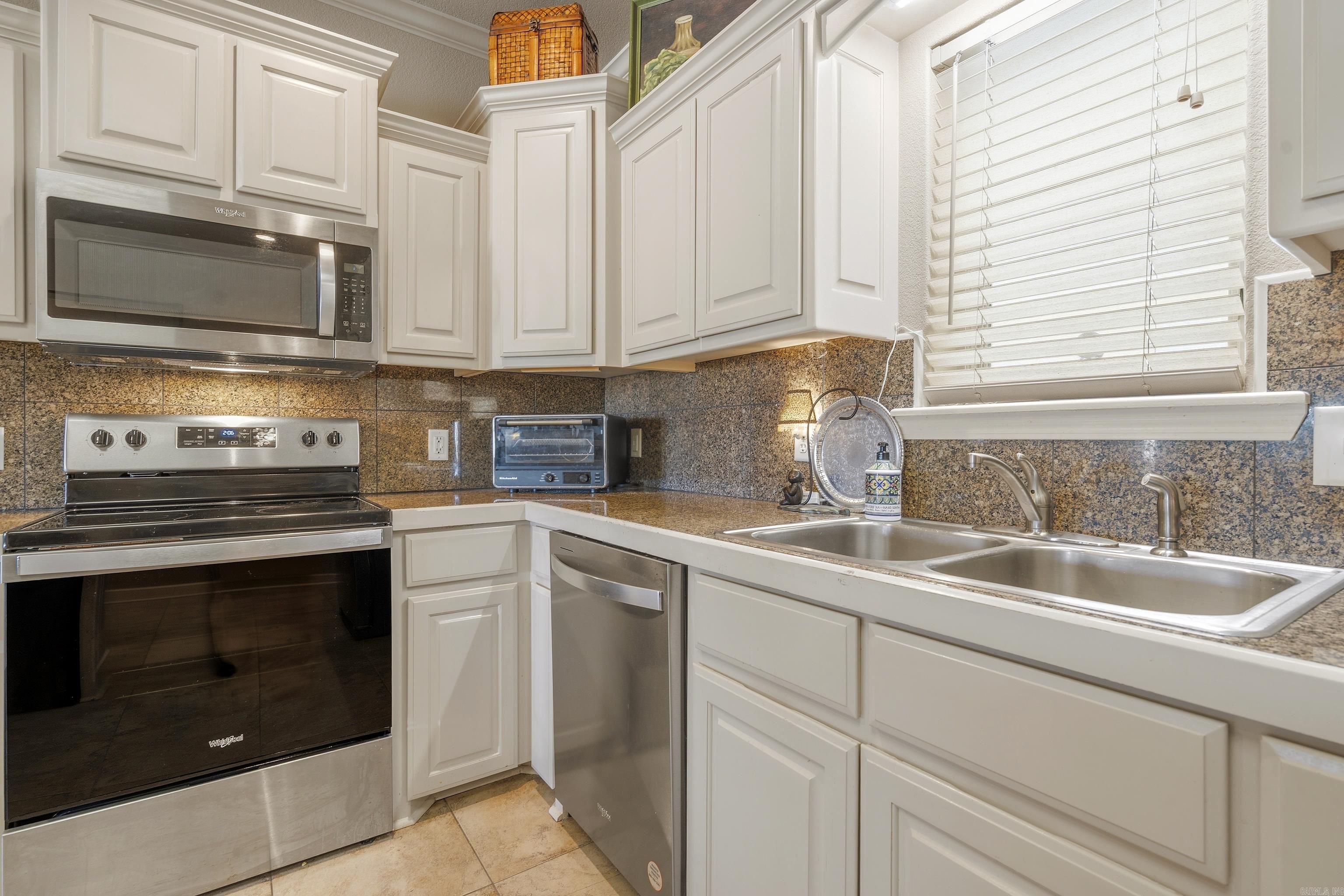 Lookout Bay HPR - Residential