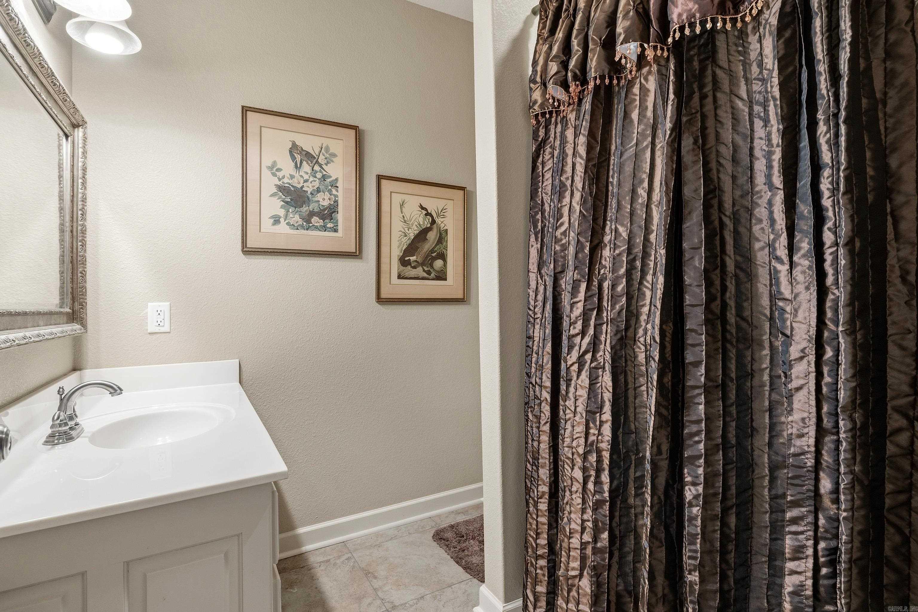 Lookout Bay HPR - Residential