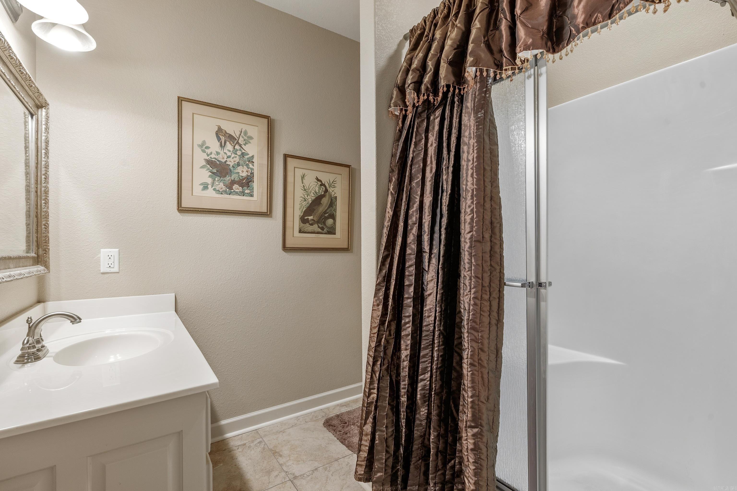 Lookout Bay HPR - Residential