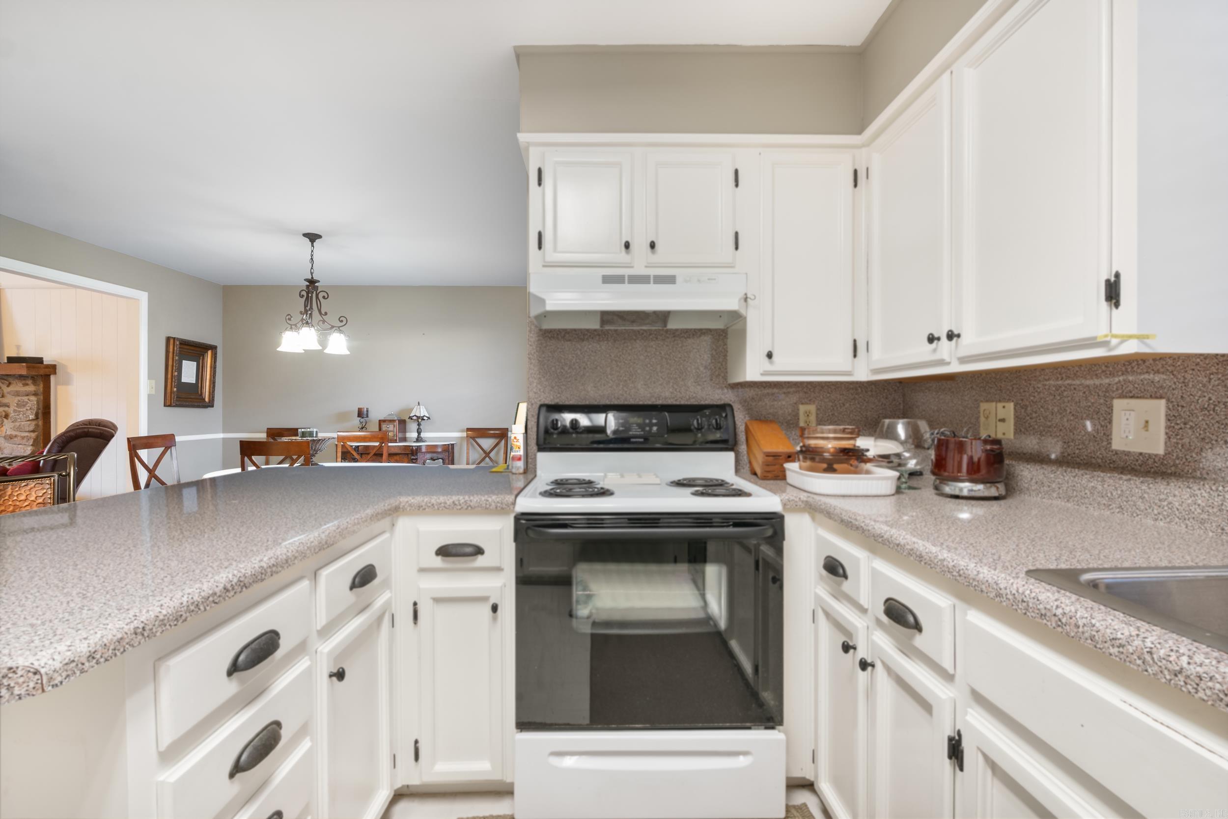 RANDOM OAKS VLY TO COOK MTN VG - Residential