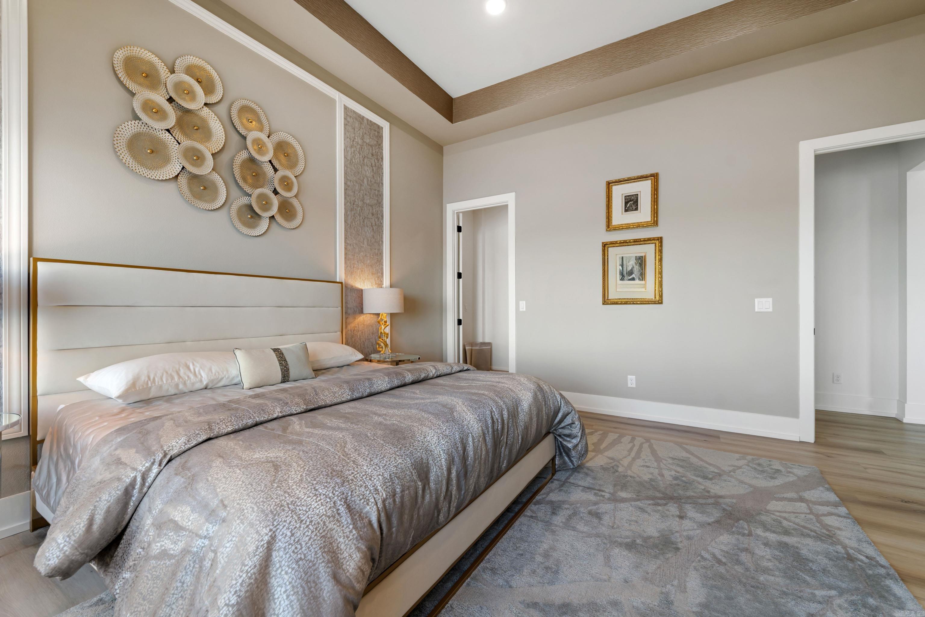 DIAMOND BLUFF ESTATES - Residential