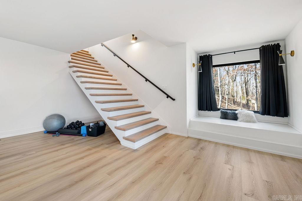 DIAMOND BLUFF ESTATES - Residential