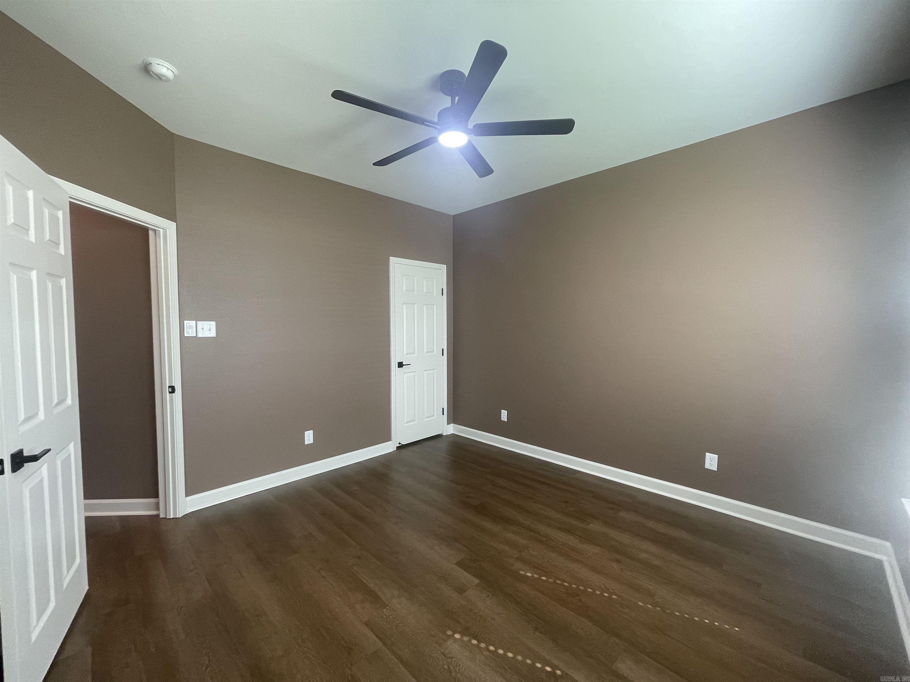 Springtree Villiage - Residential