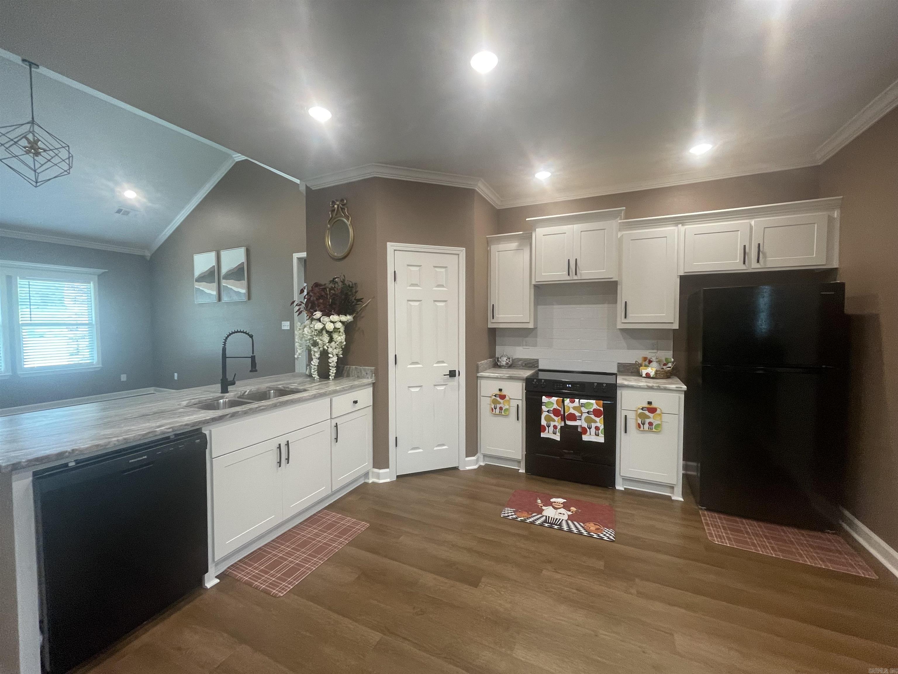 Springtree Villiage - Residential