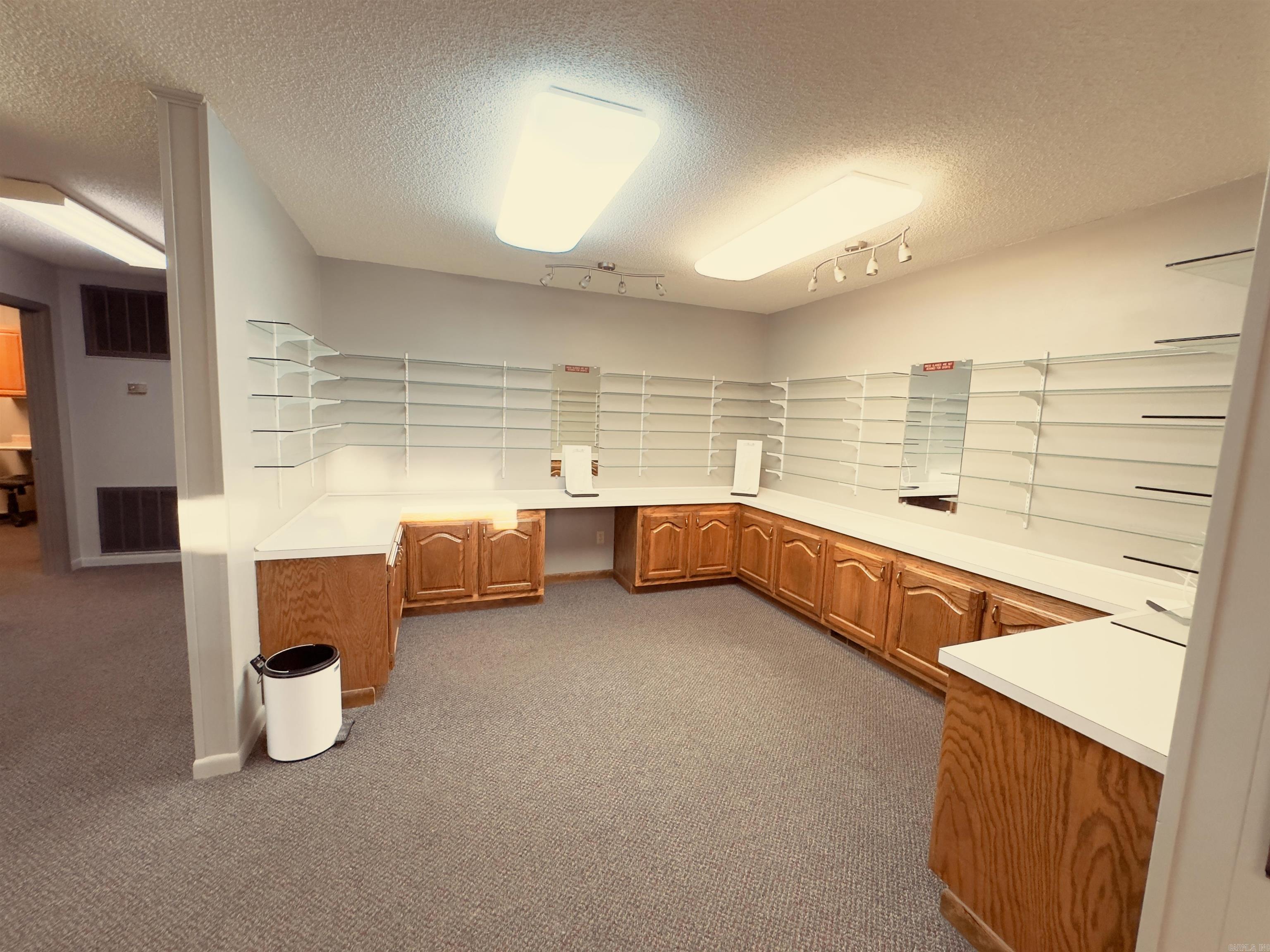 ORIGINAL TOWN - MELBOURNE - Commercial Sale