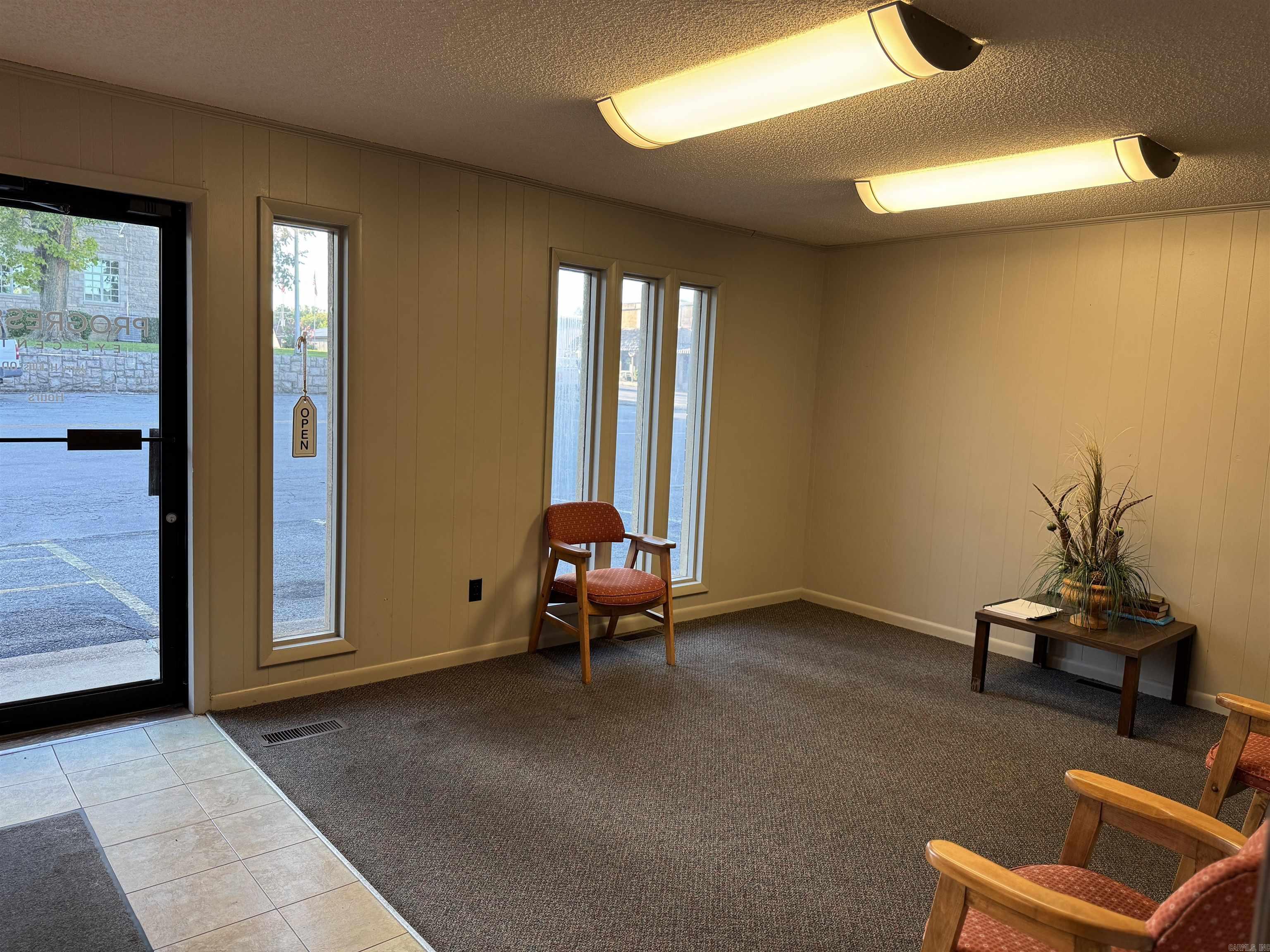 ORIGINAL TOWN - MELBOURNE - Commercial Sale