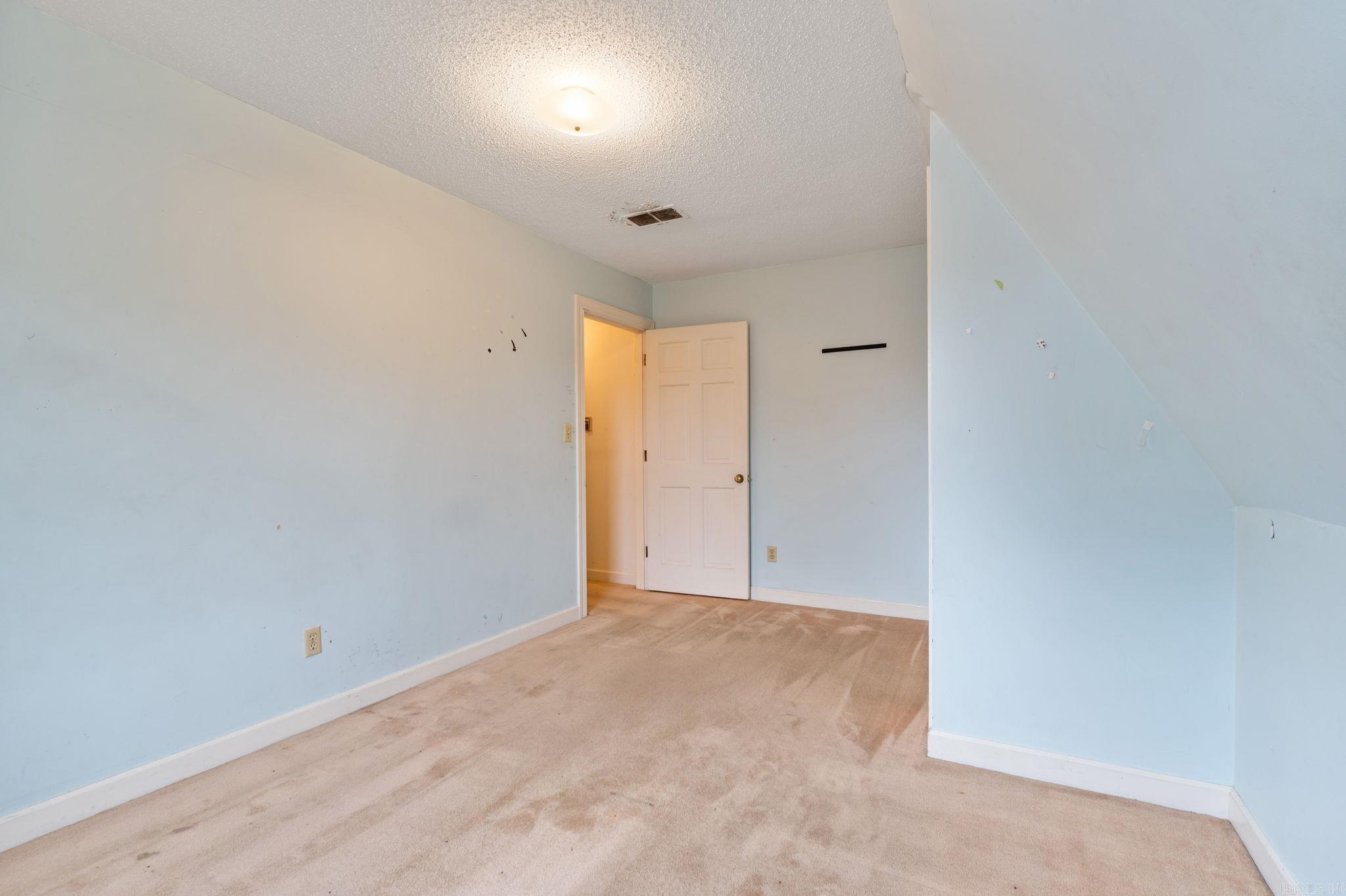 CHERRY CREEK ESTATES - Residential