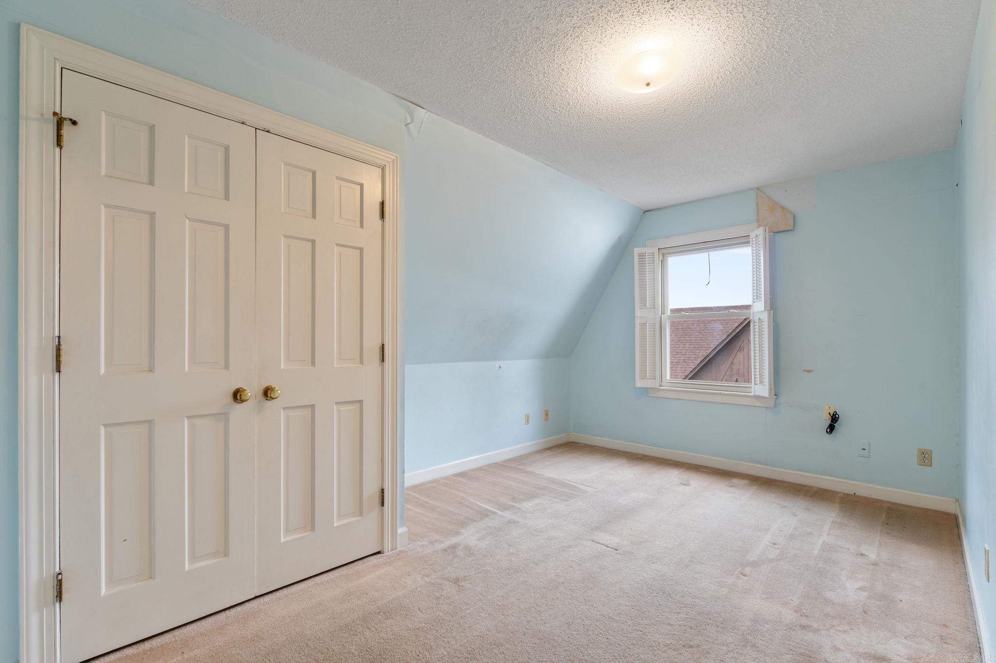 CHERRY CREEK ESTATES - Residential