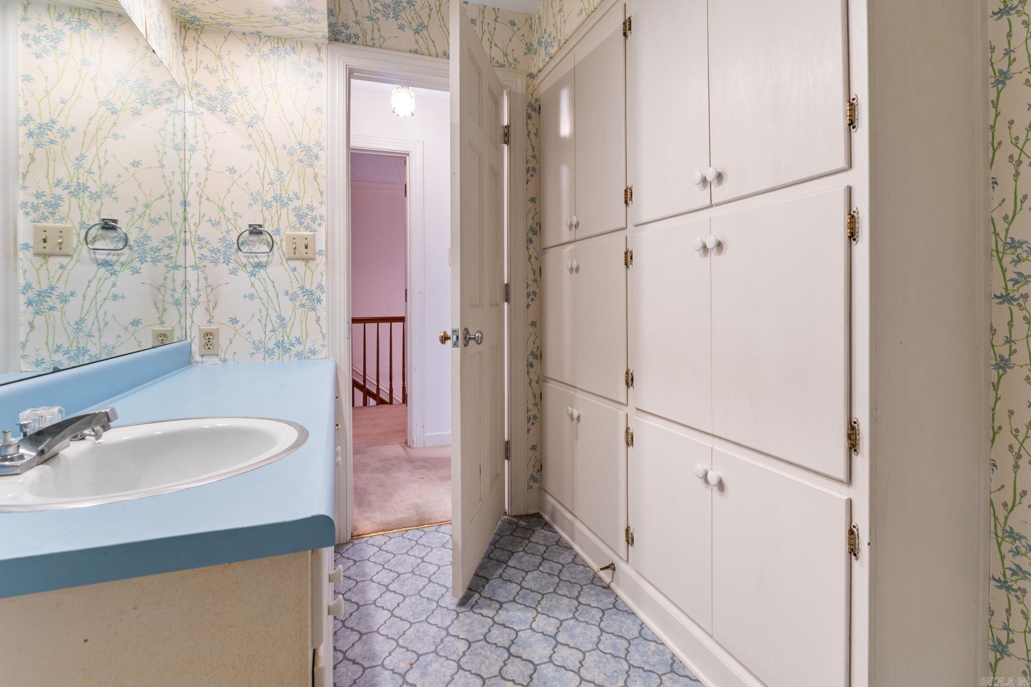 CHERRY CREEK ESTATES - Residential