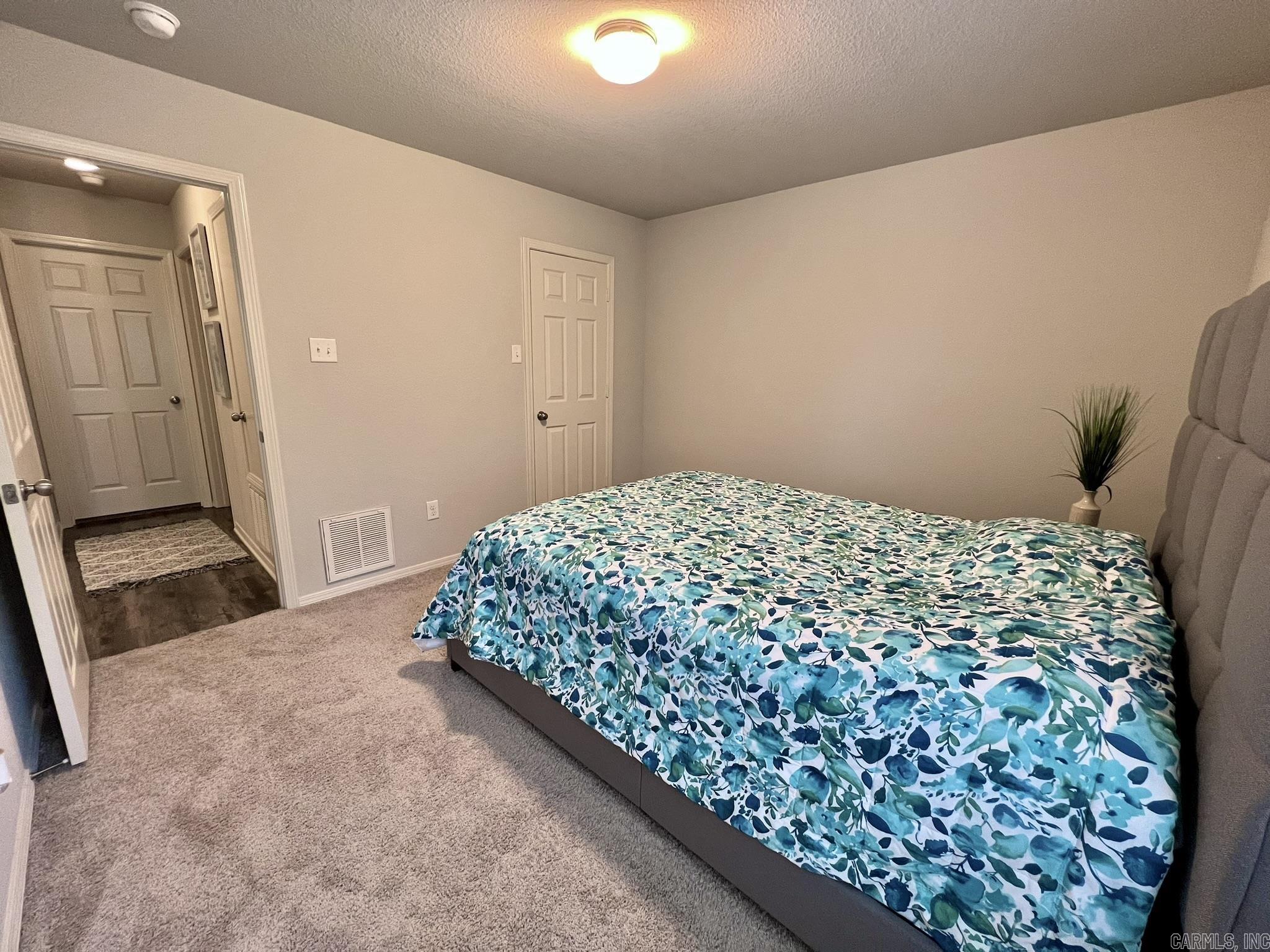 Emerald Mountain - Residential