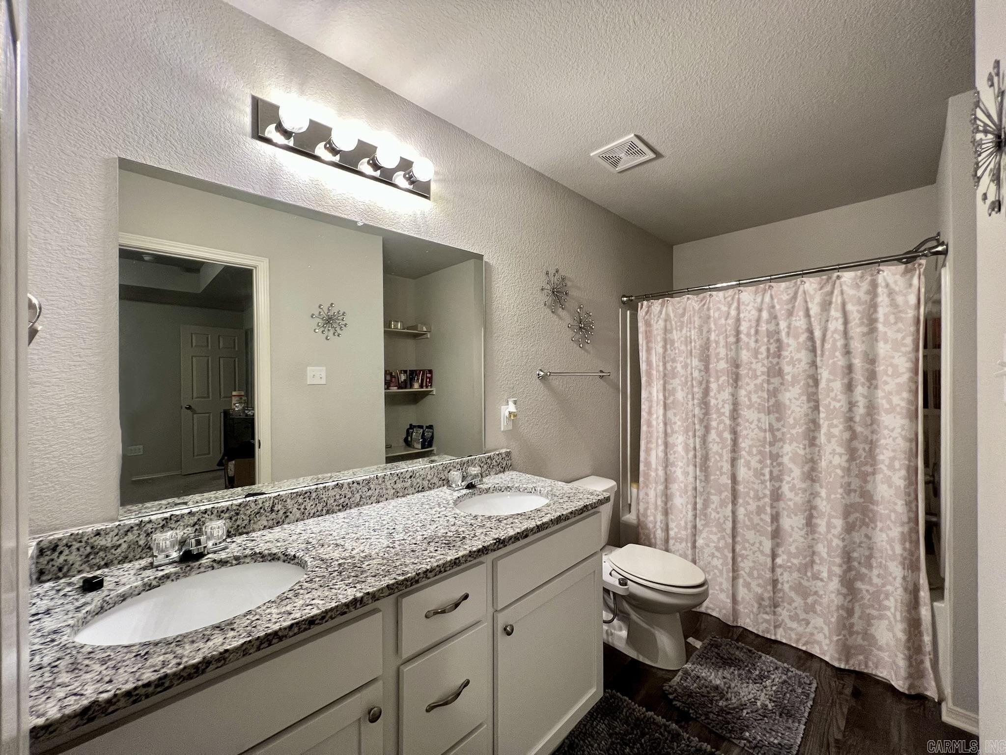 Emerald Mountain - Residential