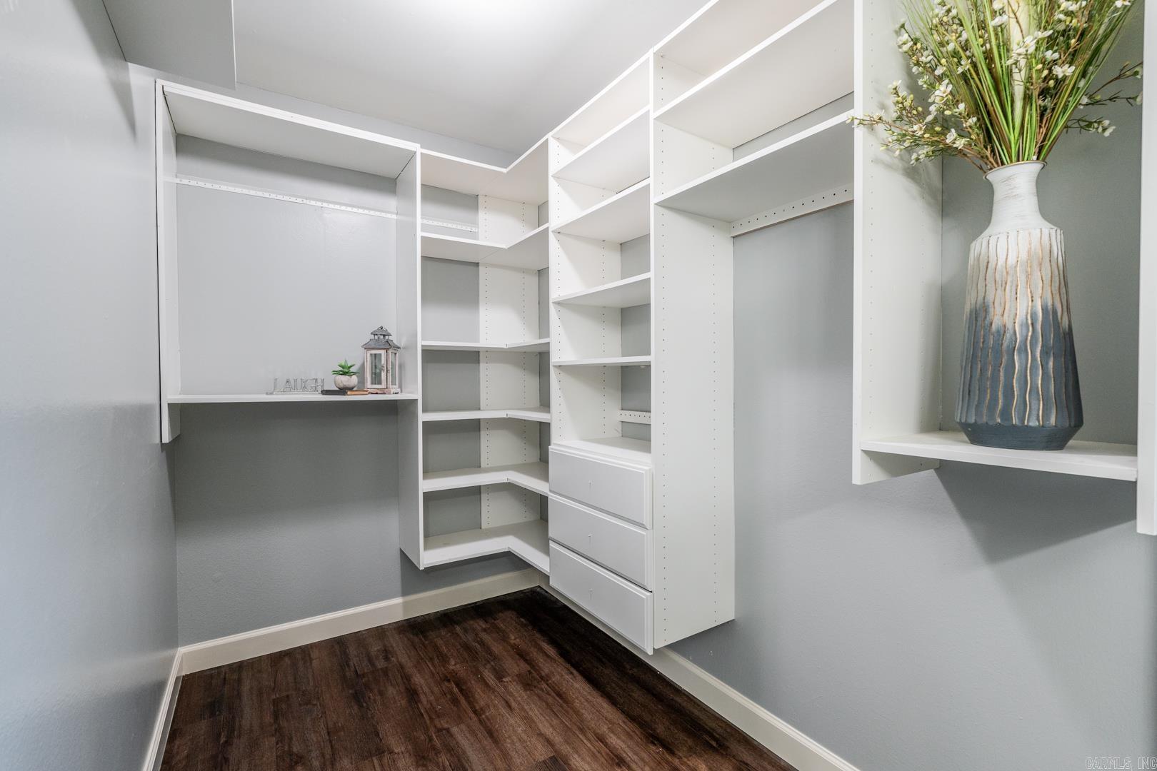 OTTER CREEK COMMUNITY - Residential