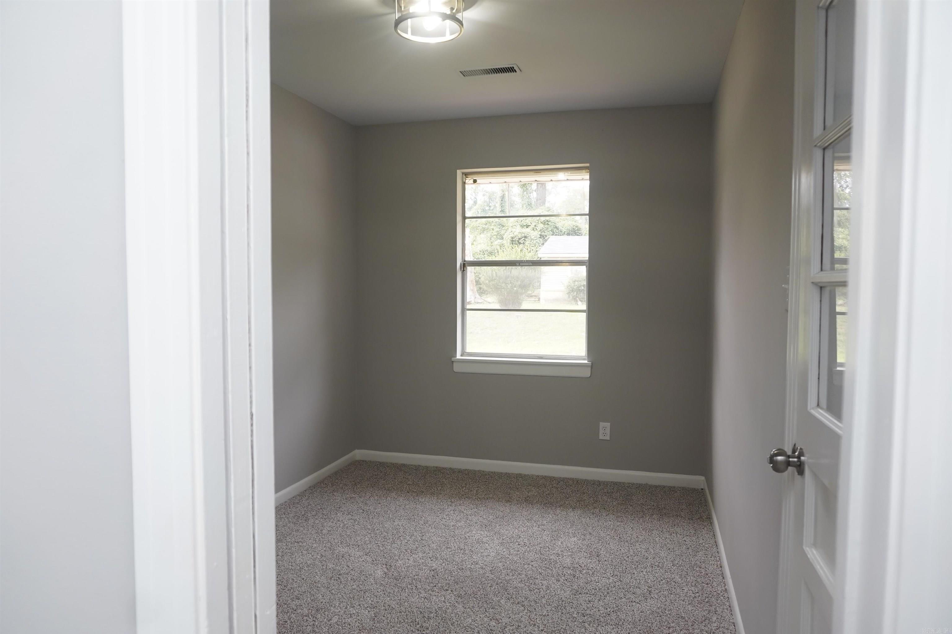 HAMILTON PLACE - Residential