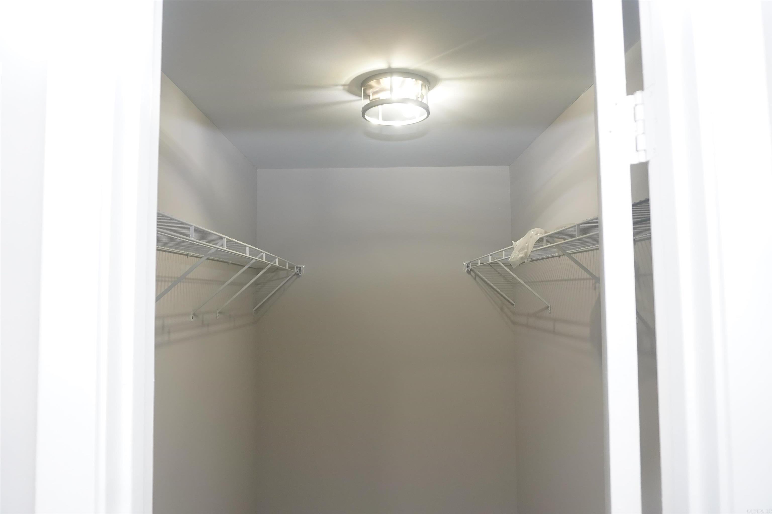 HAMILTON PLACE - Residential