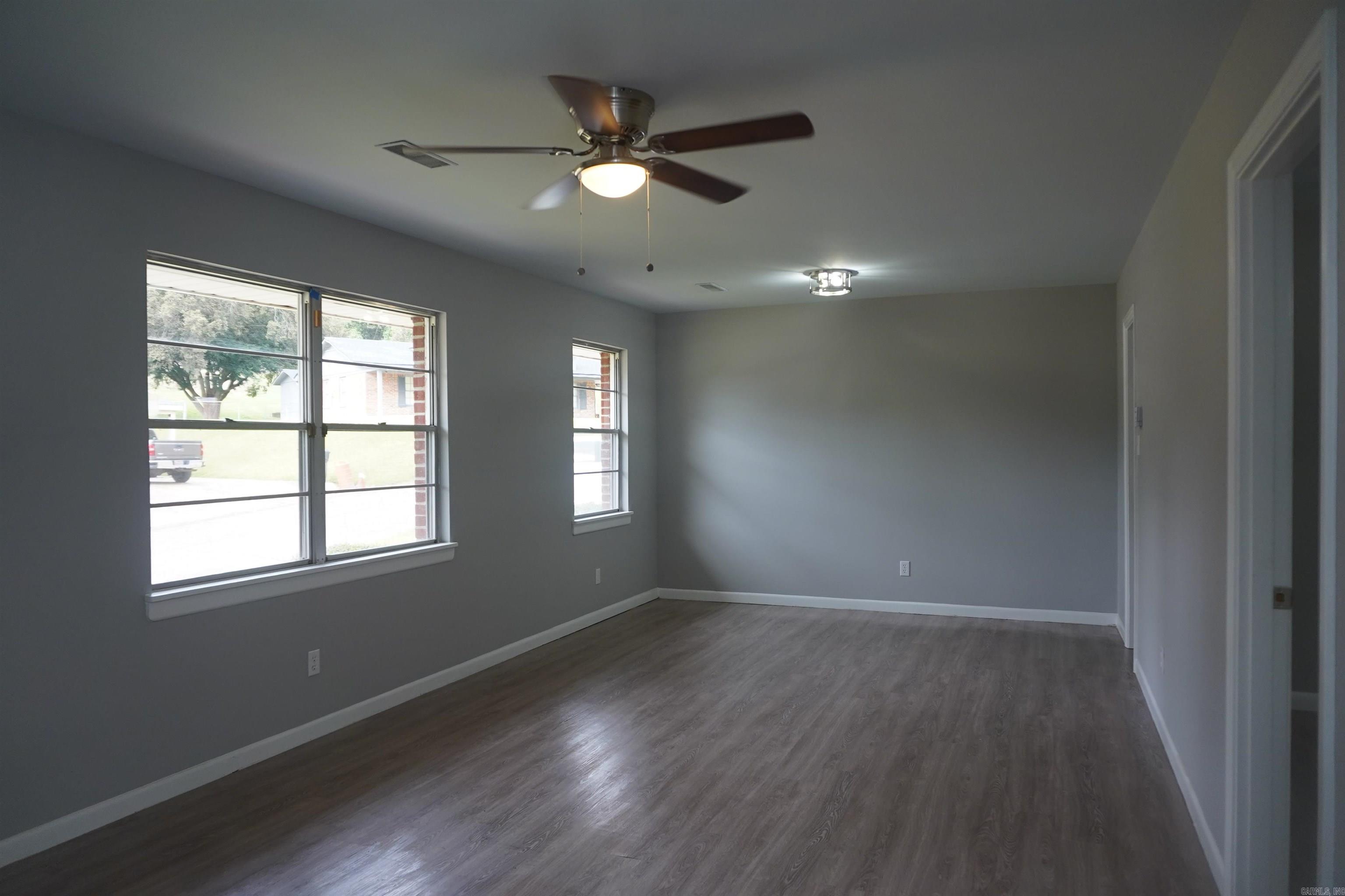 HAMILTON PLACE - Residential