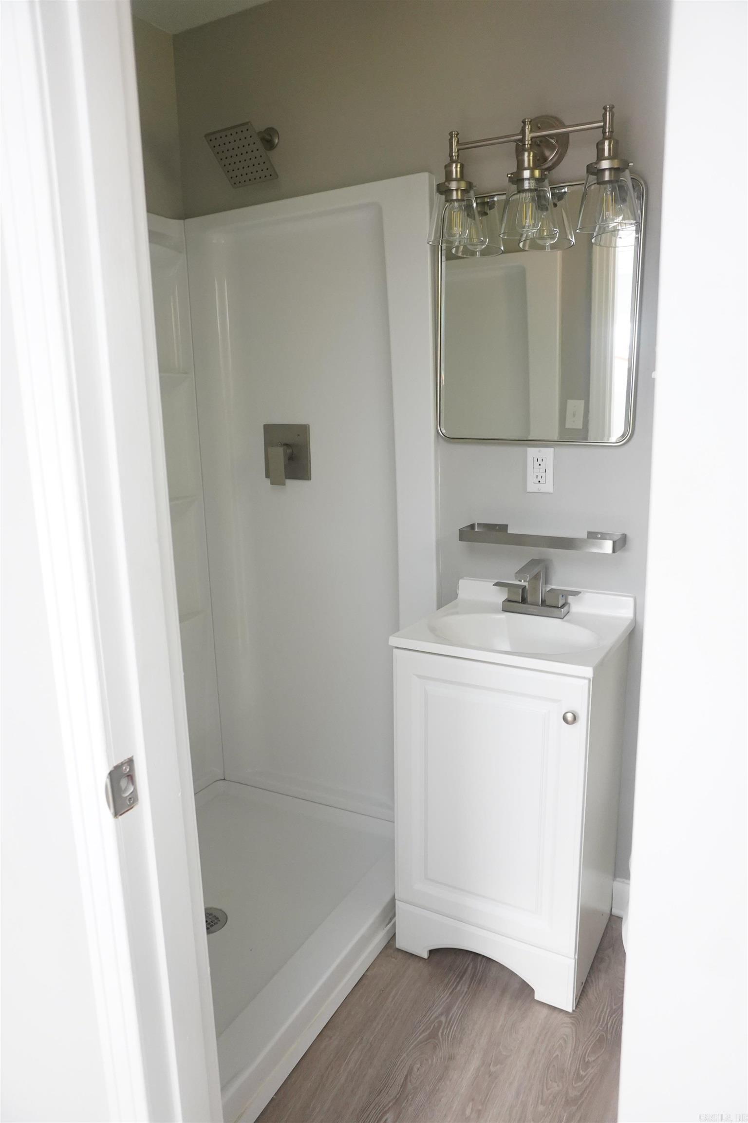 HAMILTON PLACE - Residential