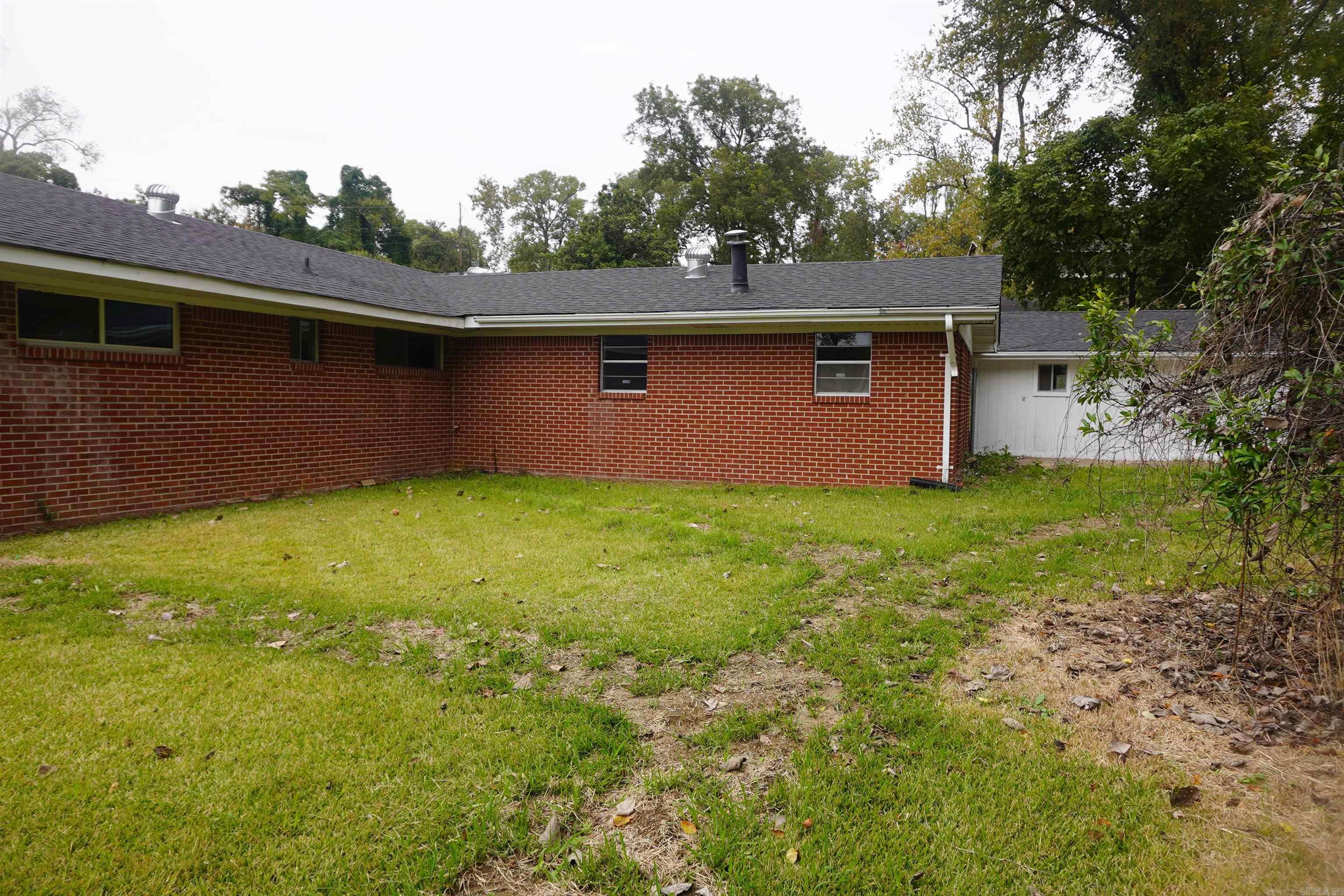 HAMILTON PLACE - Residential