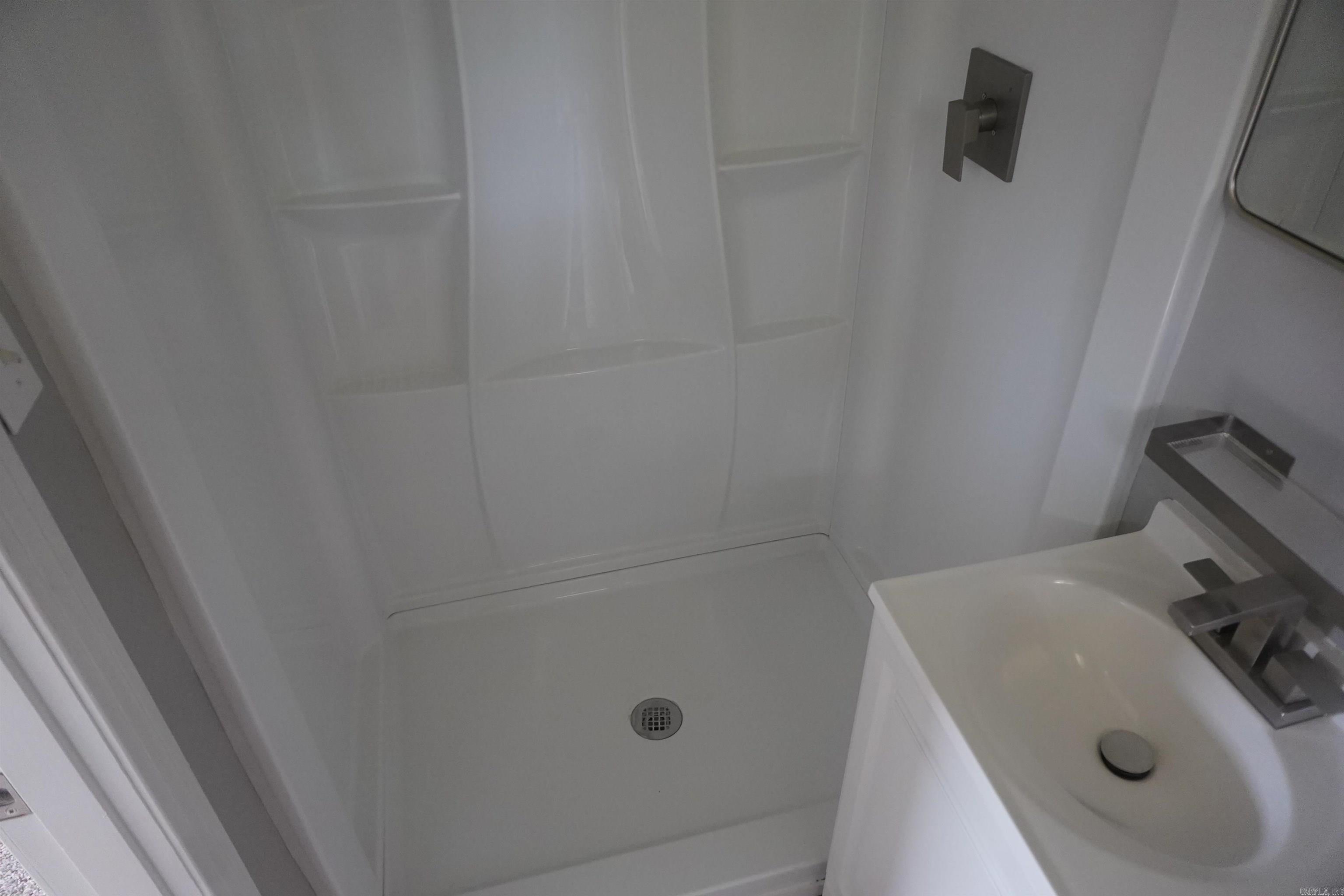 HAMILTON PLACE - Residential