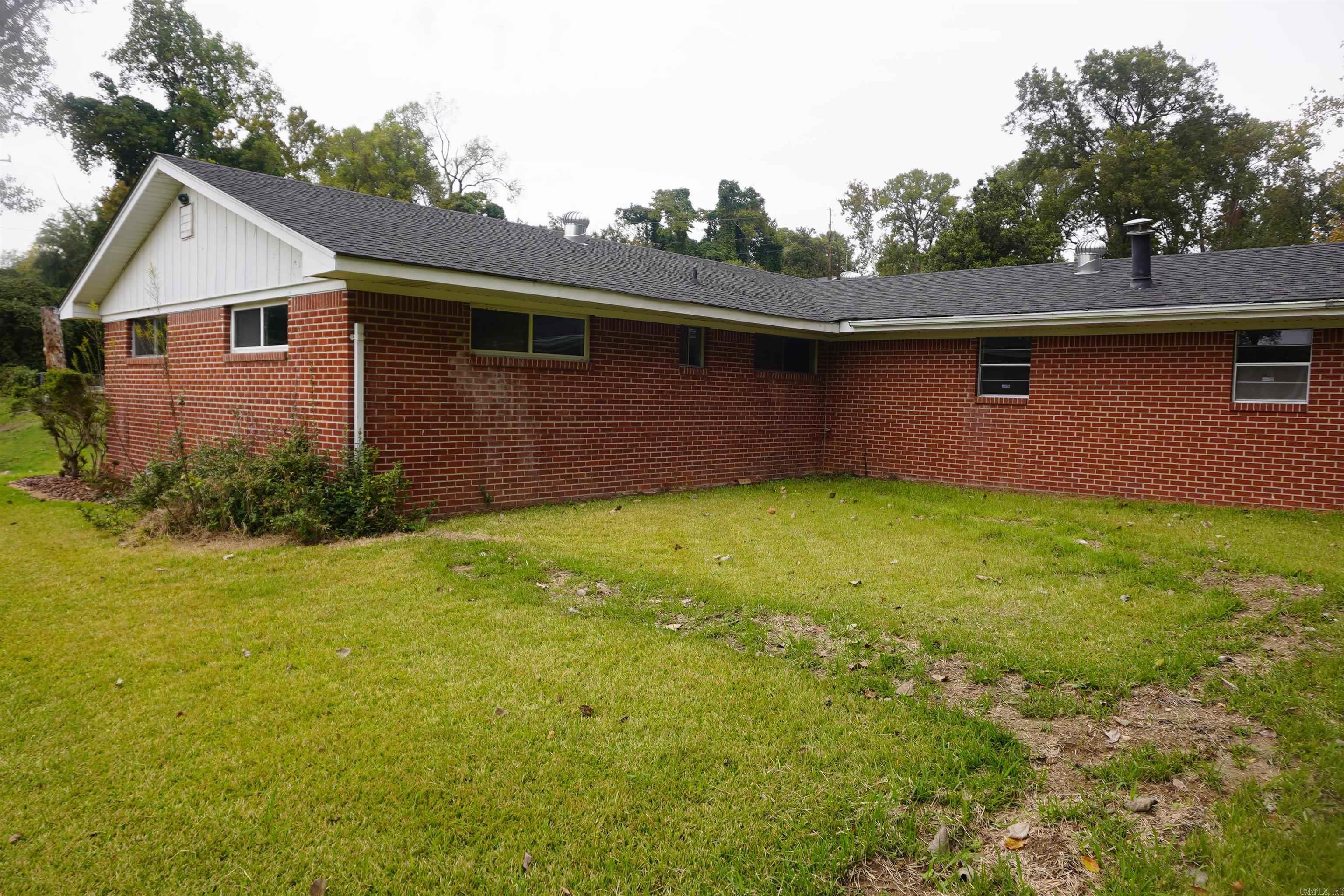 HAMILTON PLACE - Residential