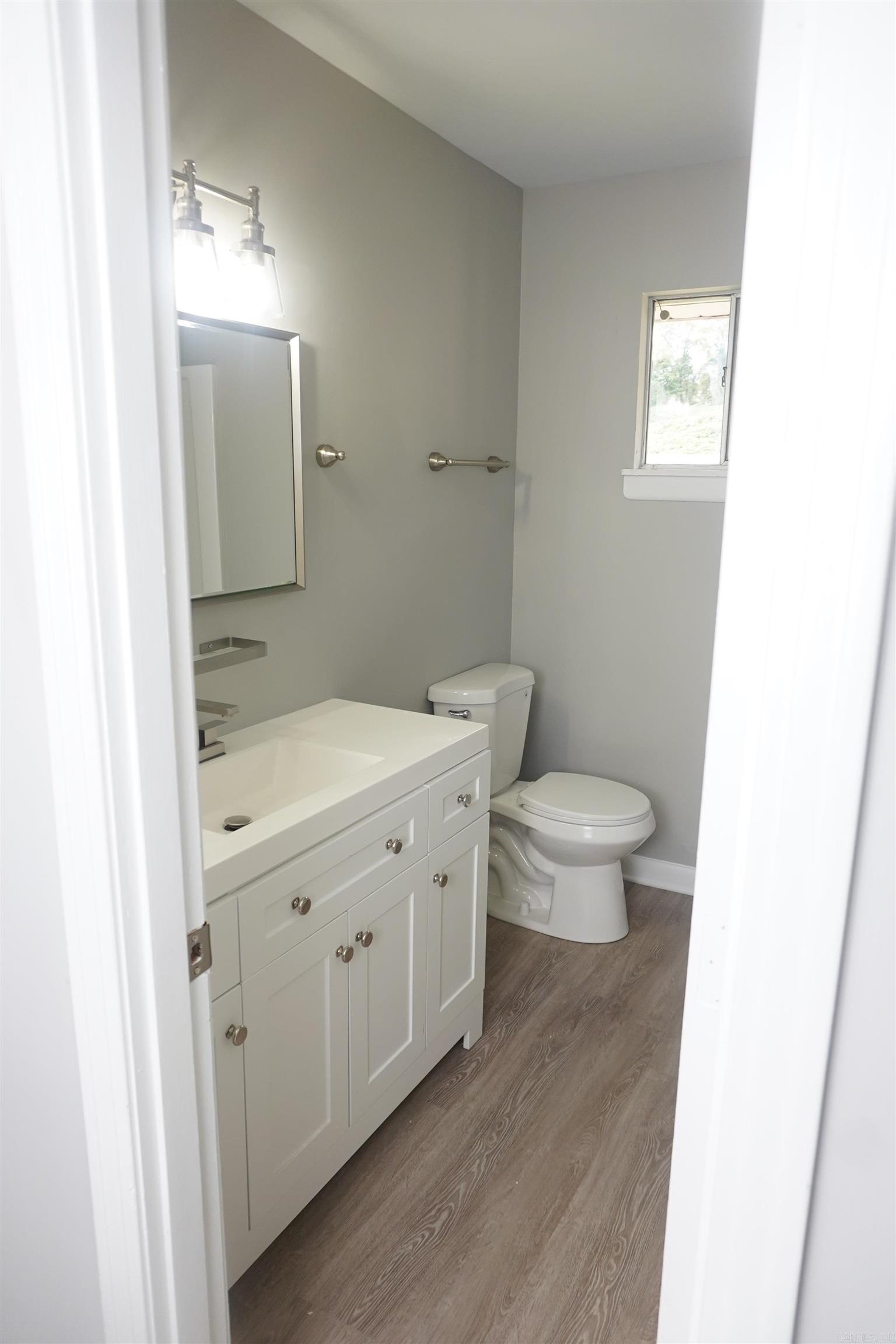 HAMILTON PLACE - Residential