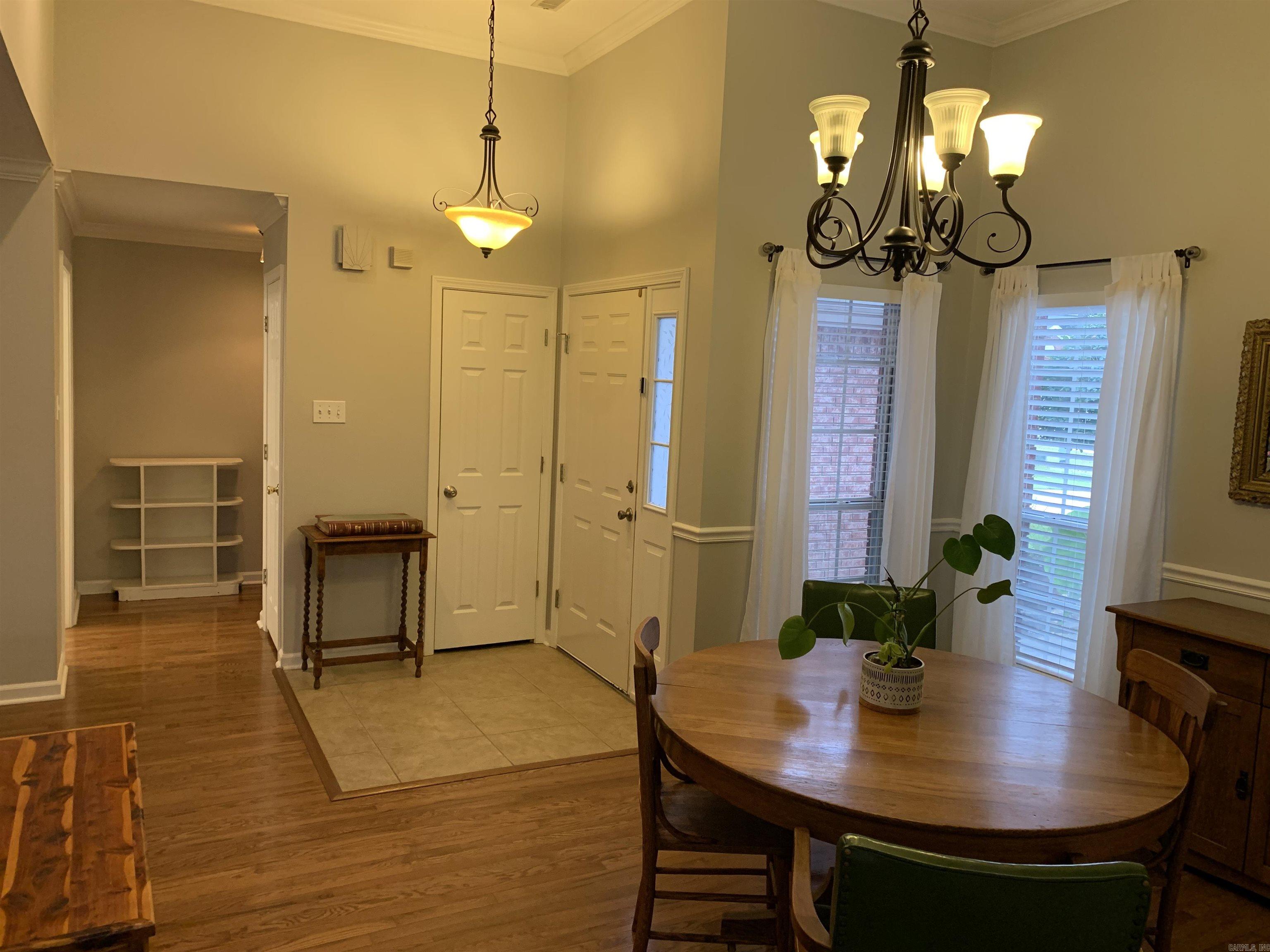 COUNTRY CLUB OF ARK THE - Residential