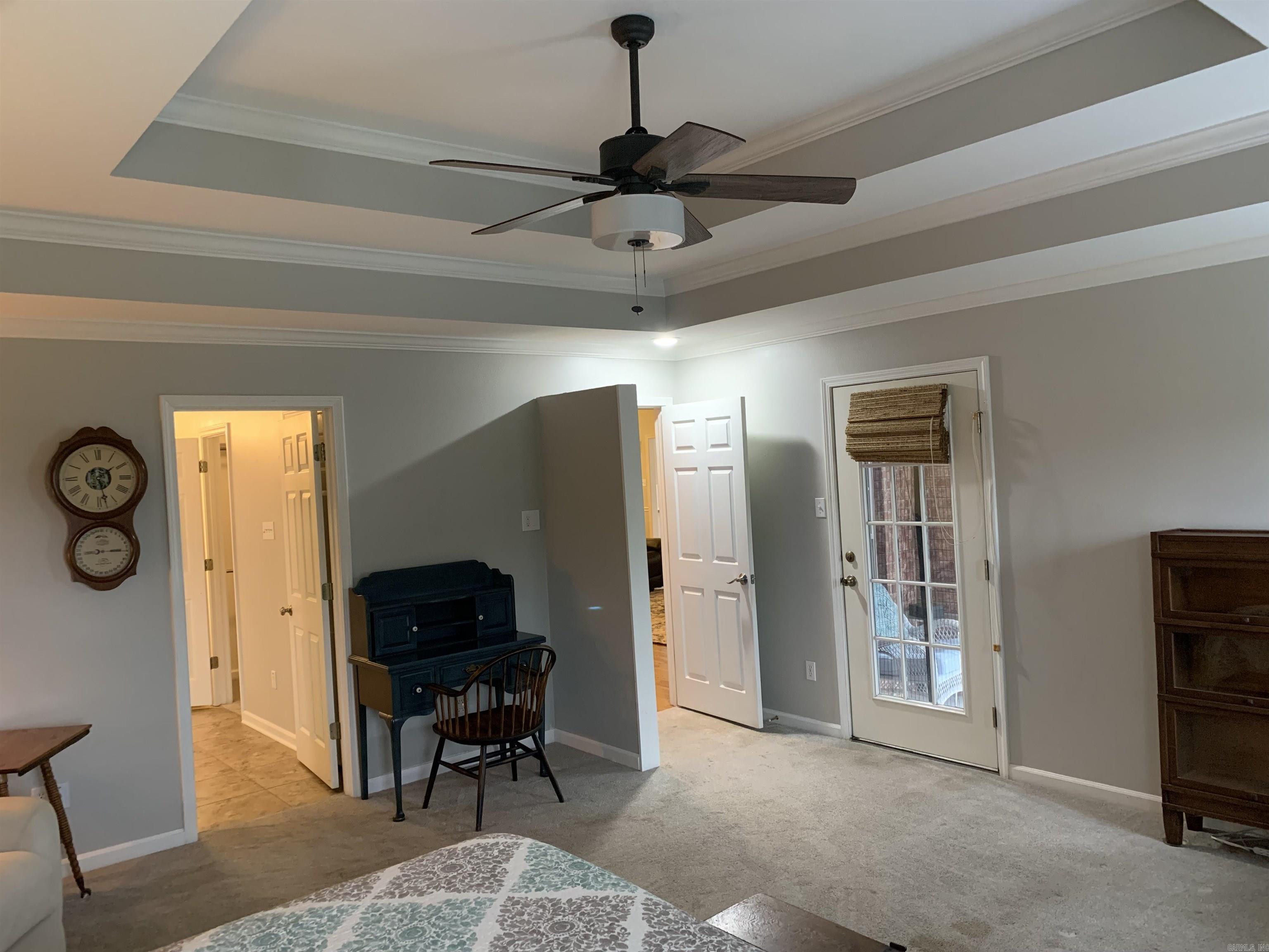 COUNTRY CLUB OF ARK THE - Residential