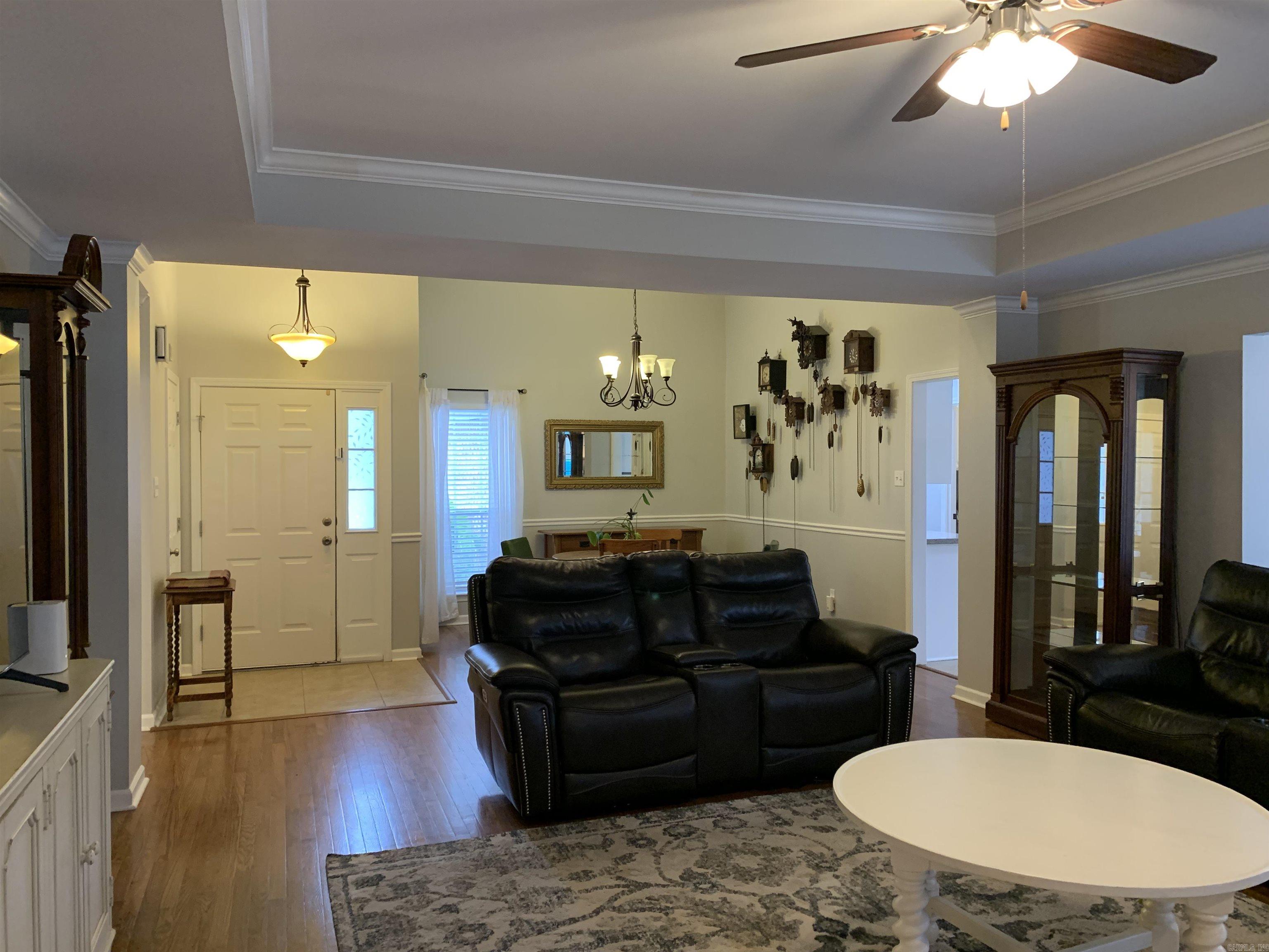 COUNTRY CLUB OF ARK THE - Residential